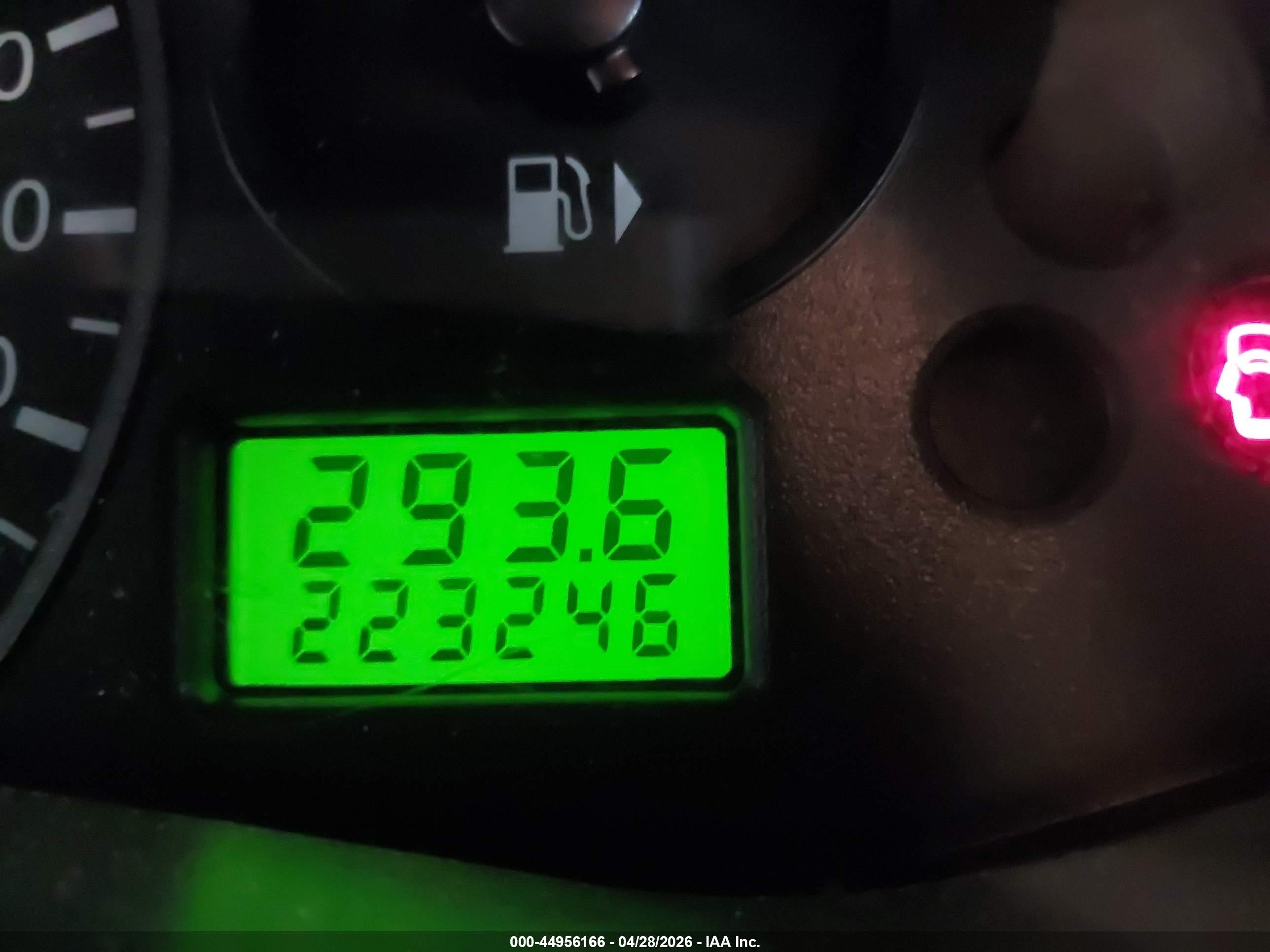 2005 Ford Focus Zx4 White vin: 1FAFP34N35W258276