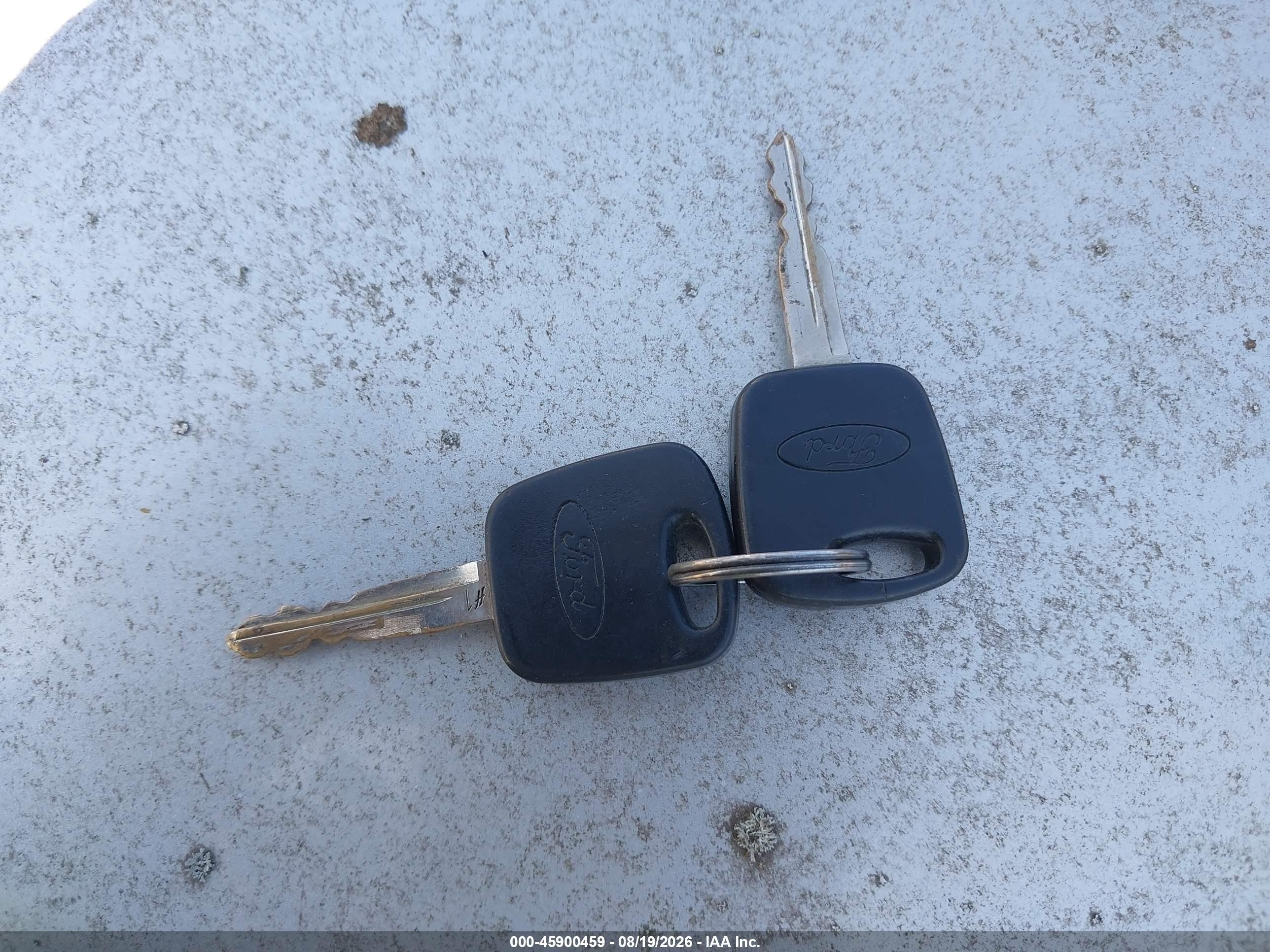 2005 Ford Focus Zx4 Серебряный vin: 1FAFP34N35W279547
