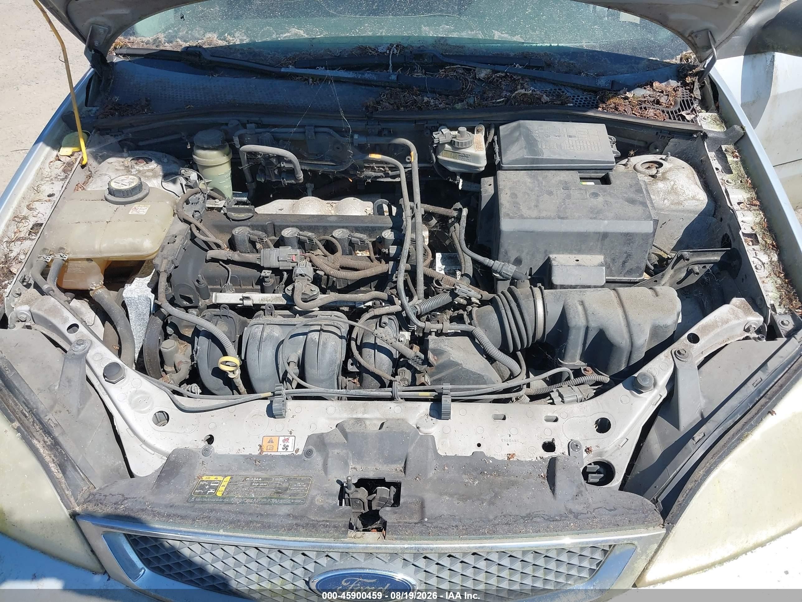 2005 Ford Focus Zx4 Серебряный vin: 1FAFP34N35W279547