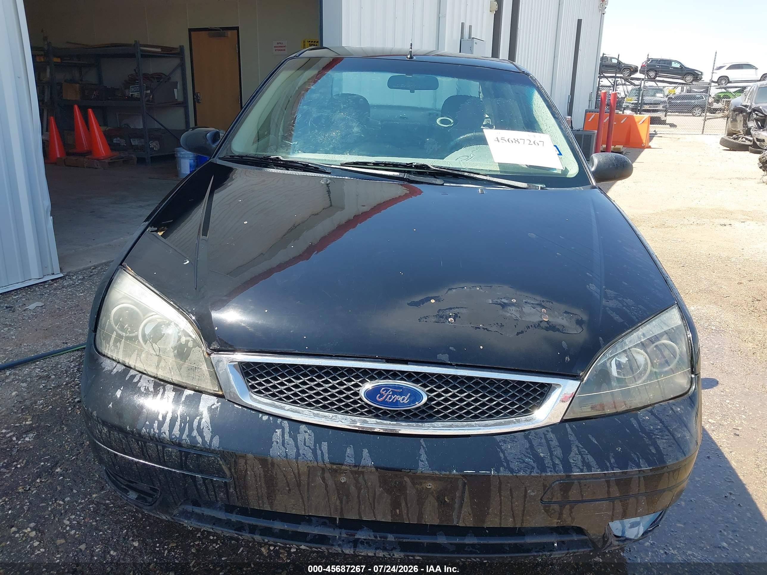 2005 Ford Focus Zx4 Black vin: 1FAFP34N35W280312