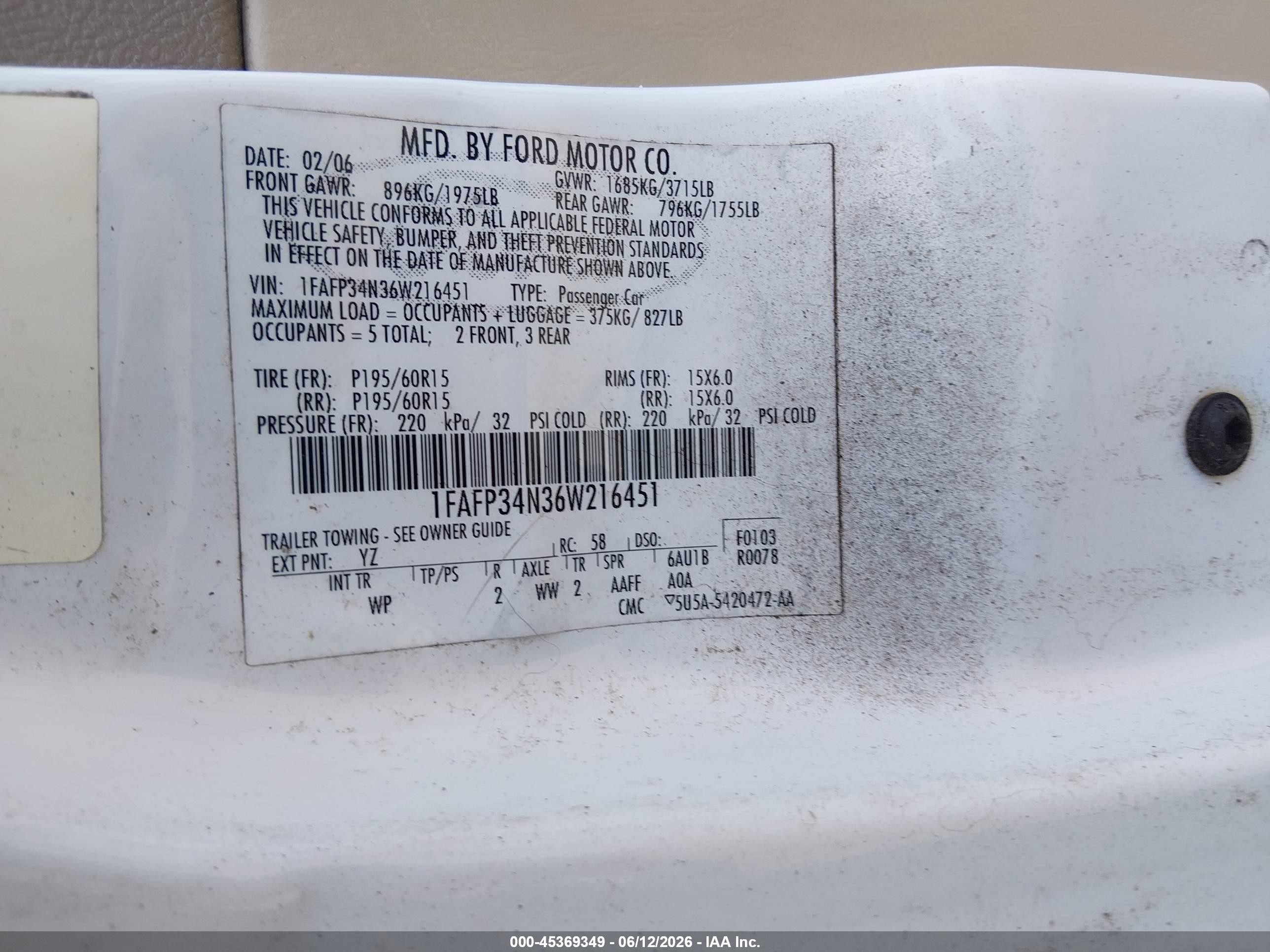 2006 Ford Focus Zx4 White vin: 1FAFP34N36W216451