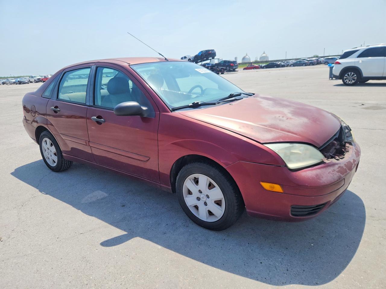 2007 Ford Focus Zx4 Maroon vin: 1FAFP34N37W279759