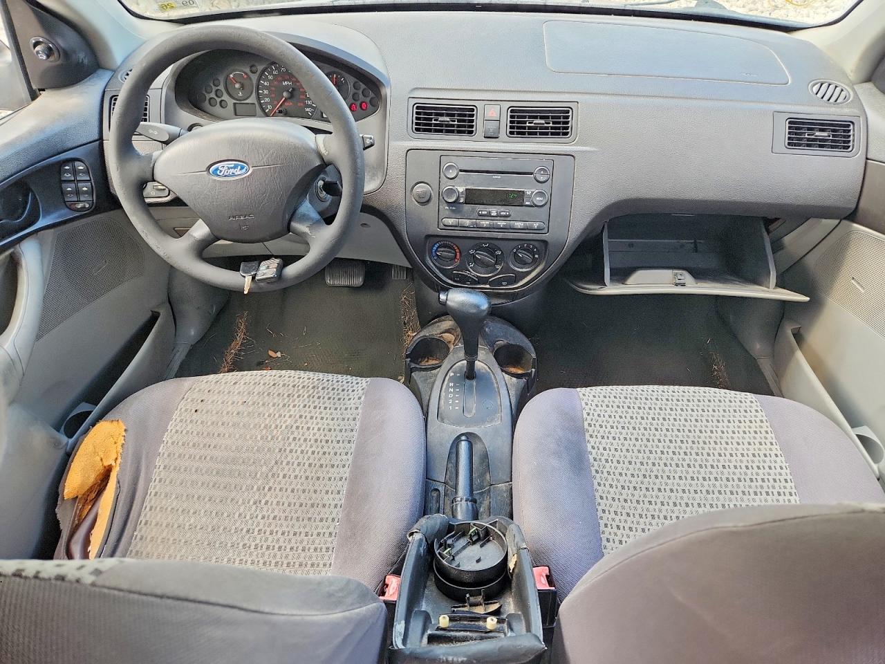 2007 Ford Focus Zx4 Maroon vin: 1FAFP34N37W279759