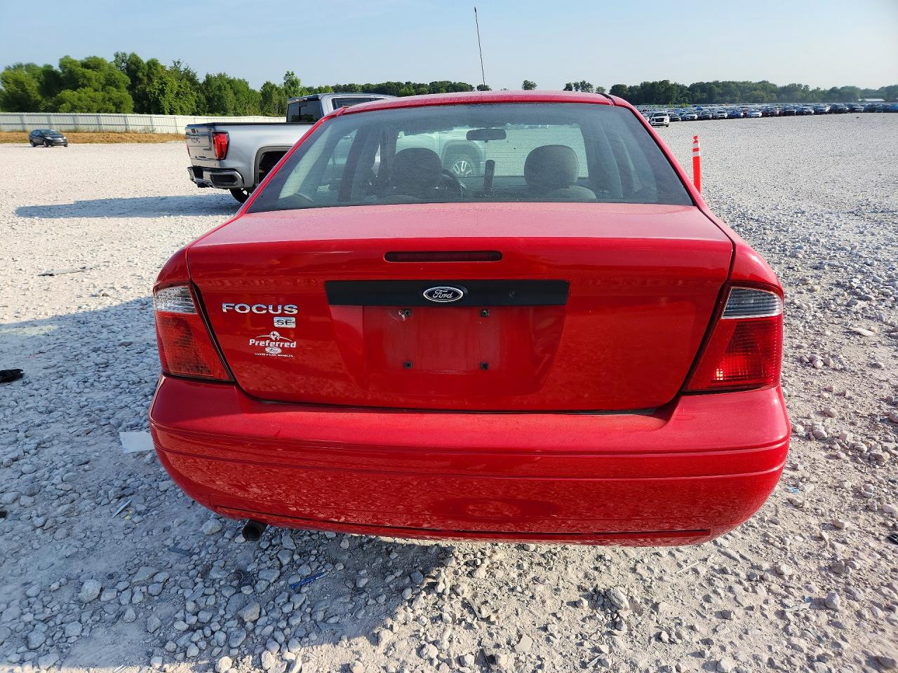 2007 Ford Focus Zx4 Красный vin: 1FAFP34N37W293760