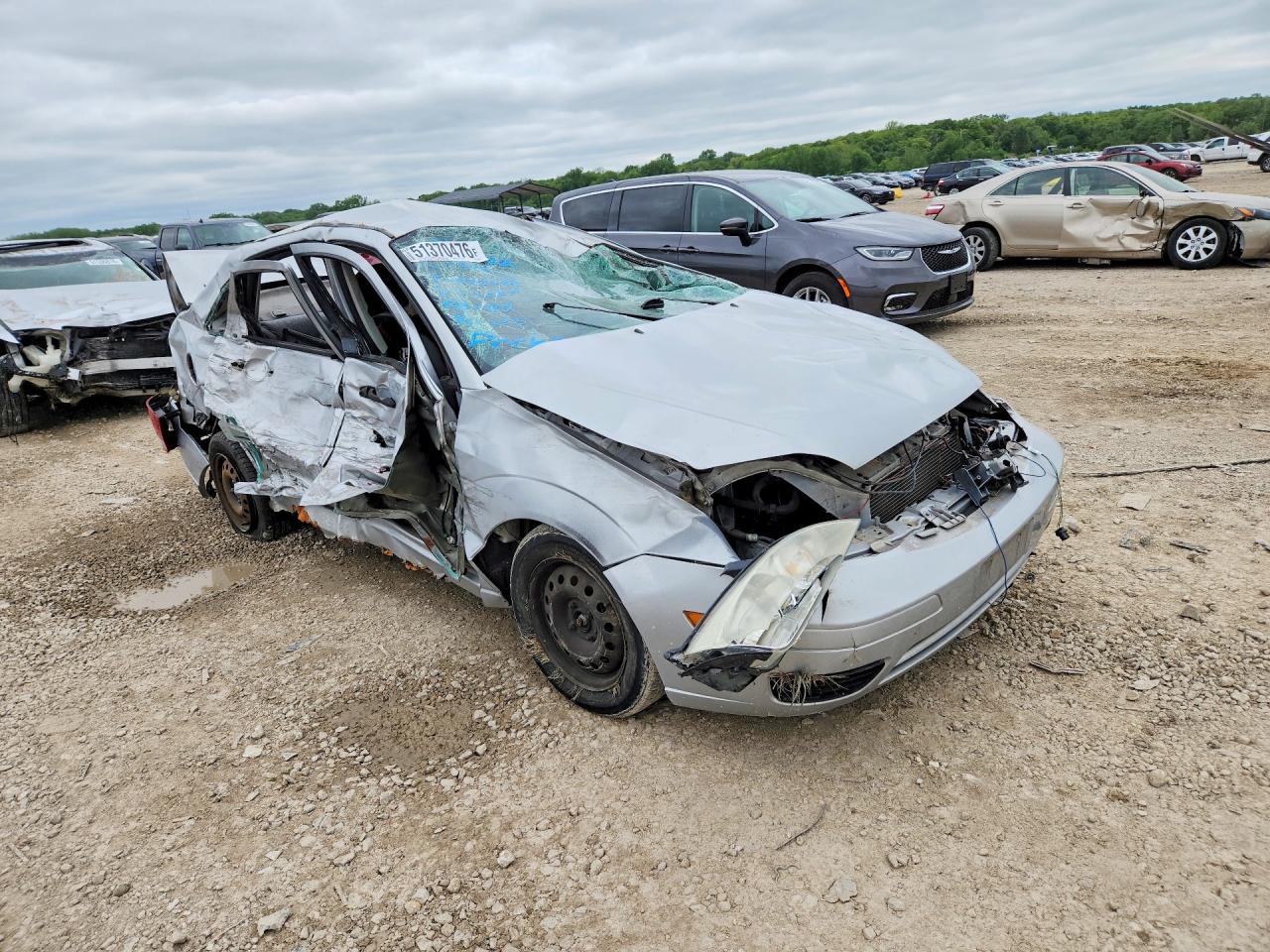 2005 Ford Focus Zx4 Silver vin: 1FAFP34N45W111027