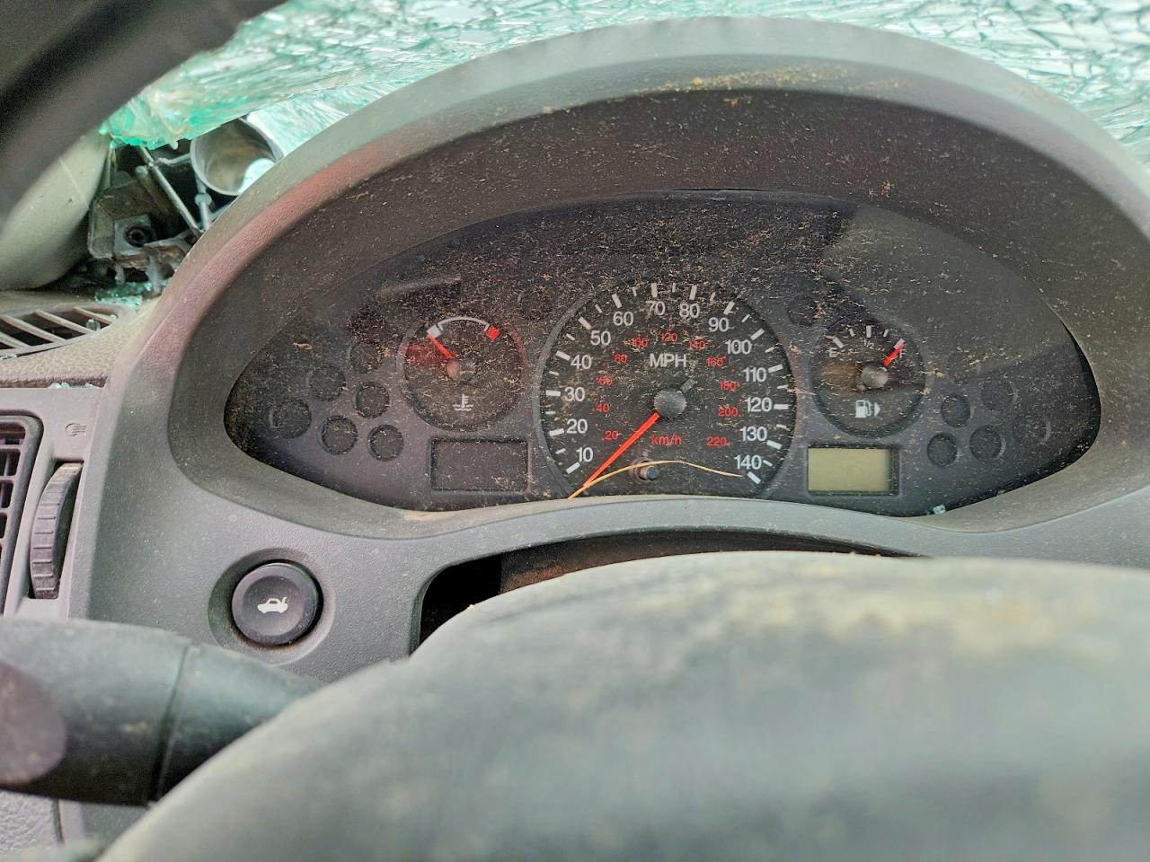 2005 Ford Focus Zx4 Silver vin: 1FAFP34N45W111027