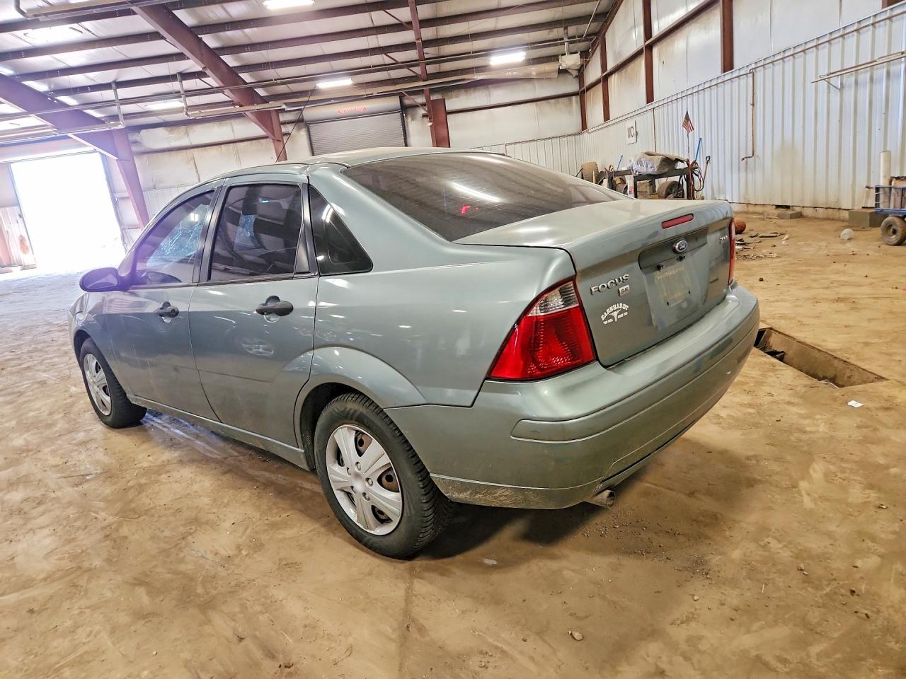 2005 Ford Focus Zx4 Blue vin: 1FAFP34N45W138857