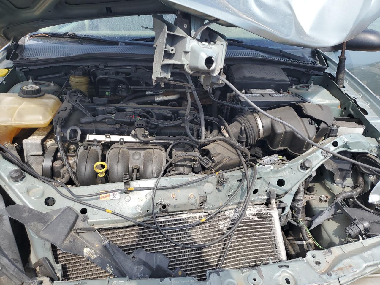2005 Ford Focus Zx4 Зеленый vin: 1FAFP34N45W228705