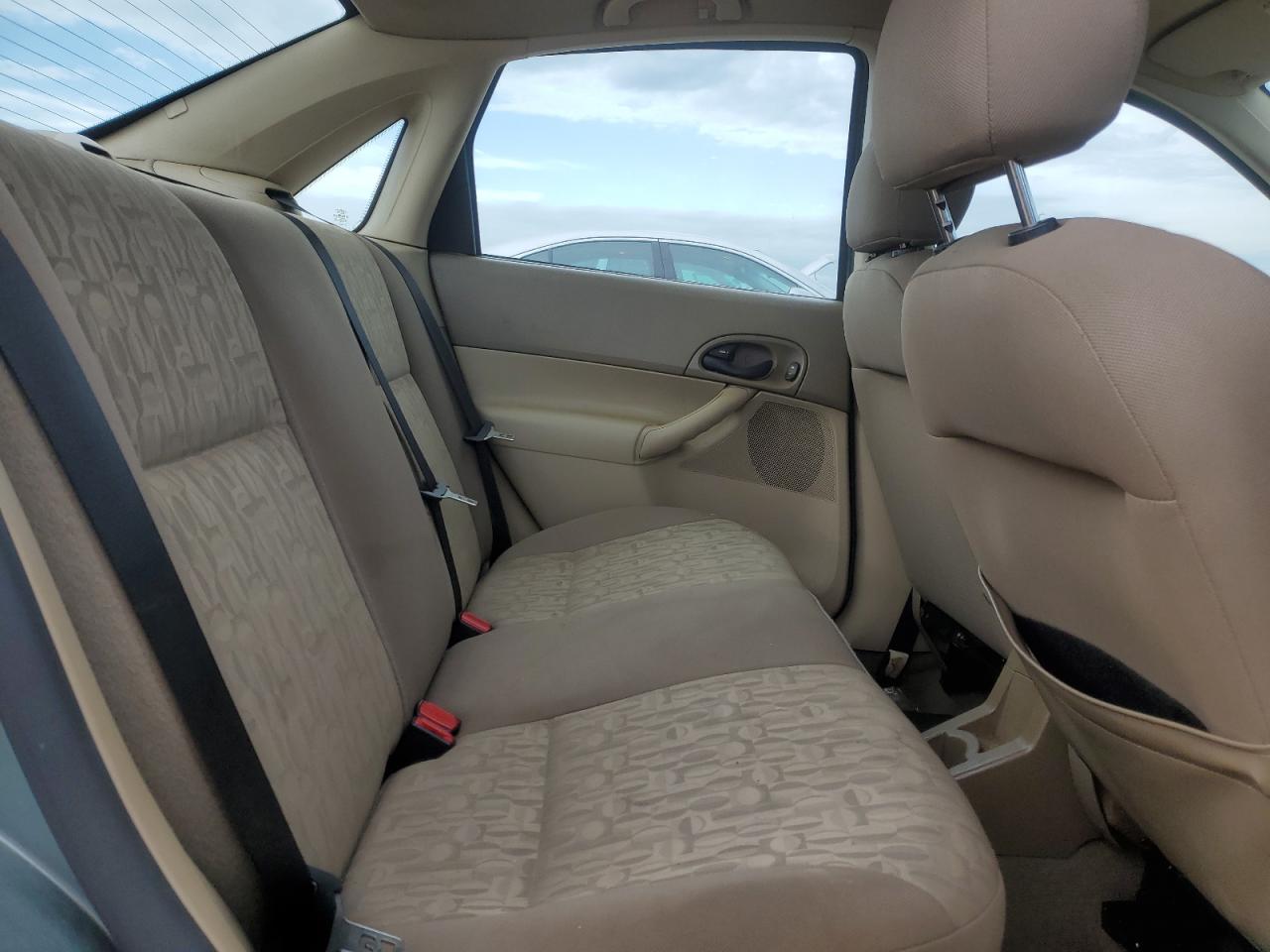 2005 Ford Focus Zx4 Teal vin: 1FAFP34N45W265169