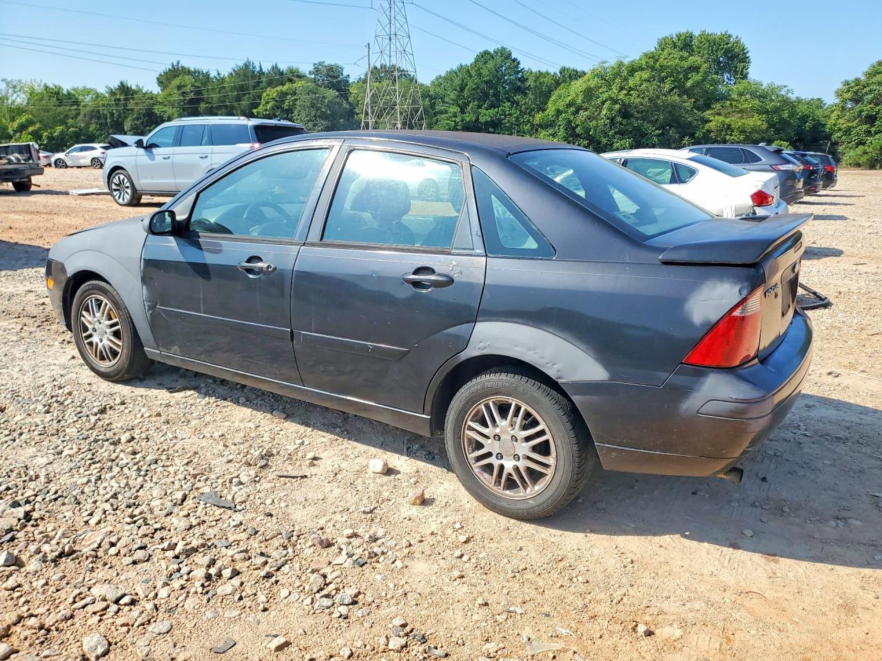 2005 Ford Focus Zx4 Black vin: 1FAFP34N45W292842