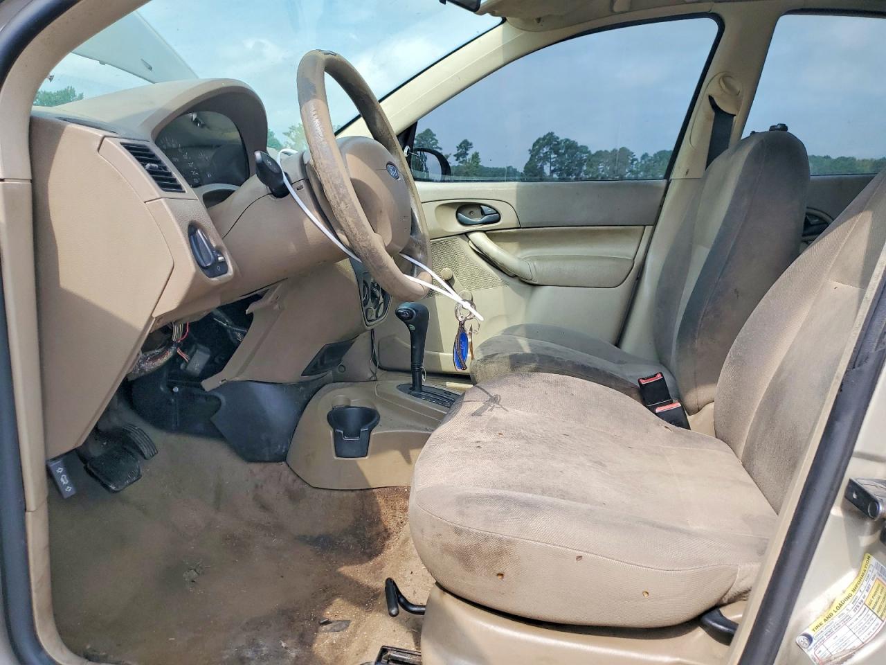 2006 Ford Focus Zx4 Gold vin: 1FAFP34N46W116276