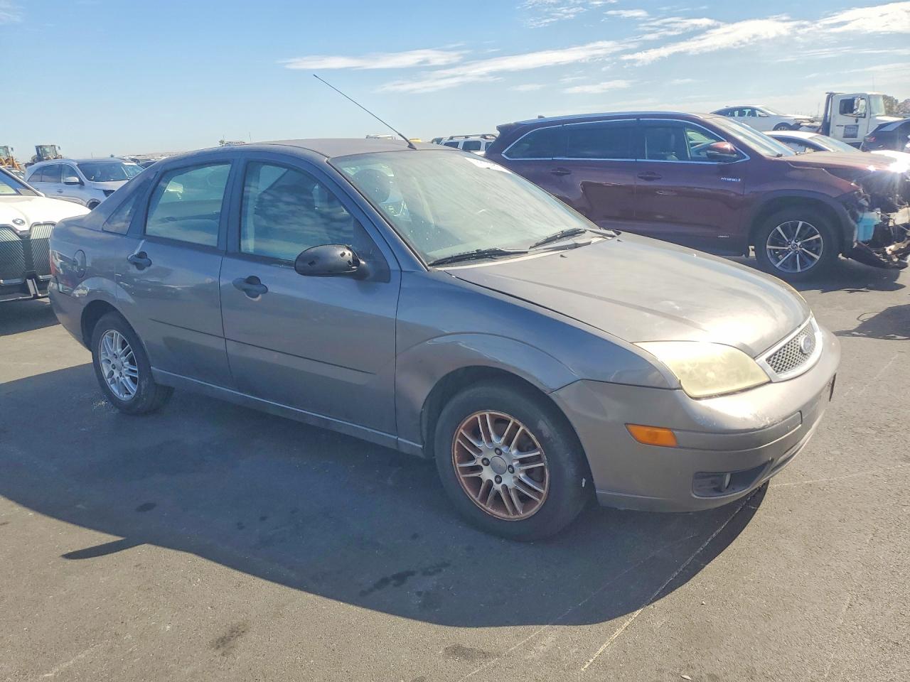 2006 Ford Focus Zx4 Gray vin: 1FAFP34N46W245022