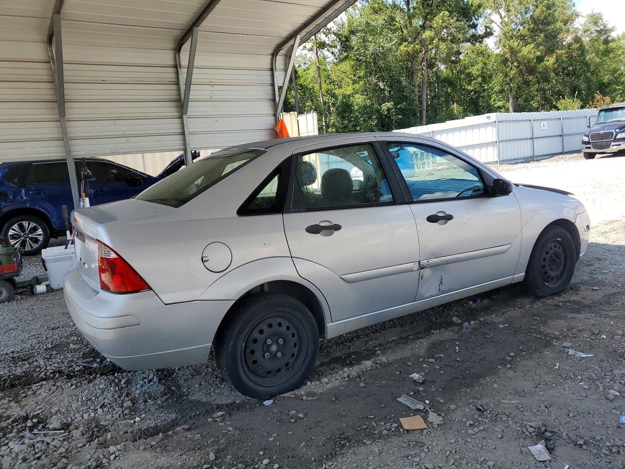 2007 Ford Focus Zx4 Silver vin: 1FAFP34N47W101410