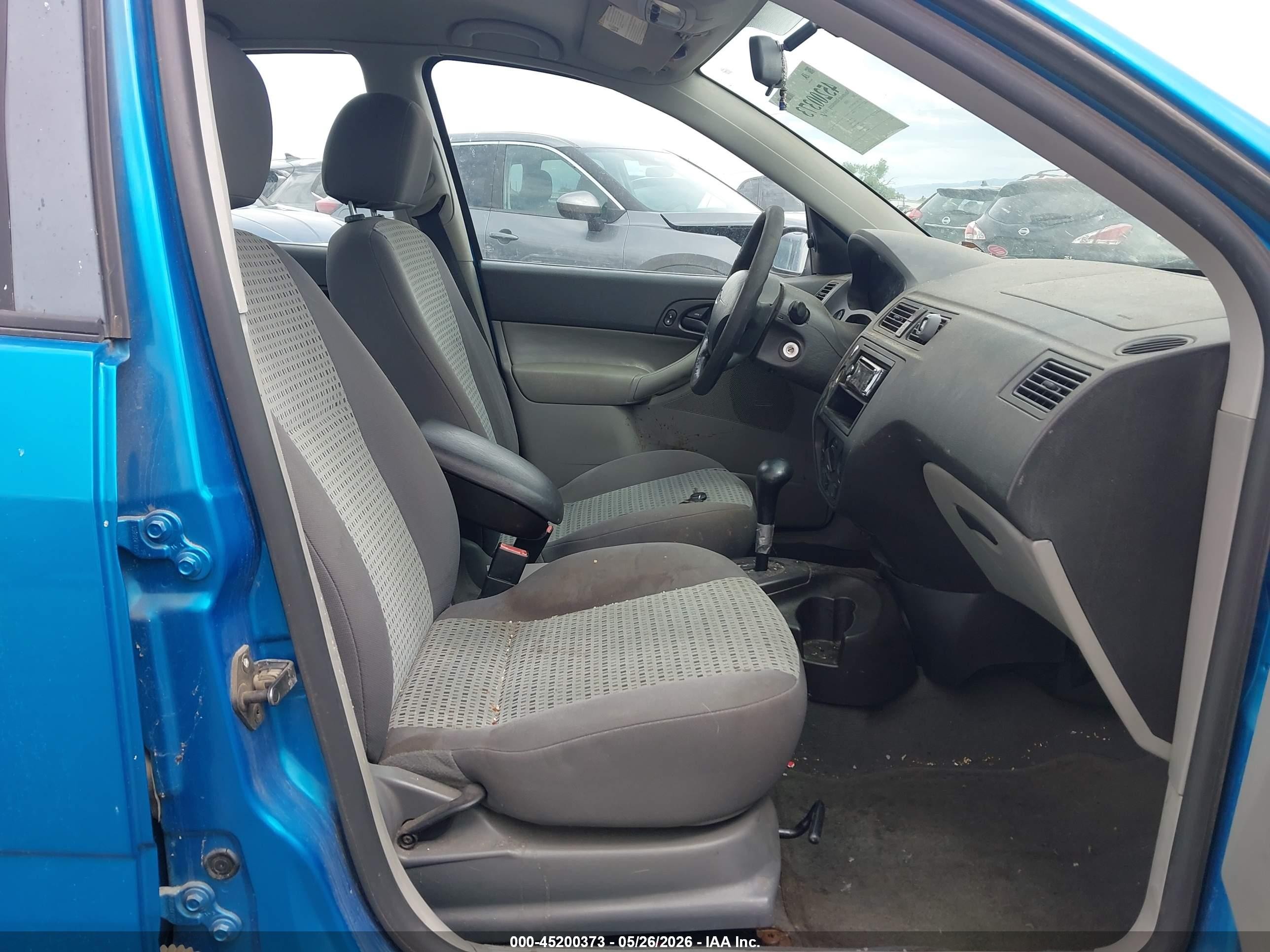 2007 Ford Focus S/se/ses Blue vin: 1FAFP34N47W203239