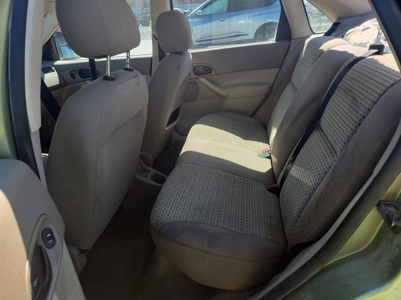2007 Ford Focus Zx4 Green vin: 1FAFP34N47W272948