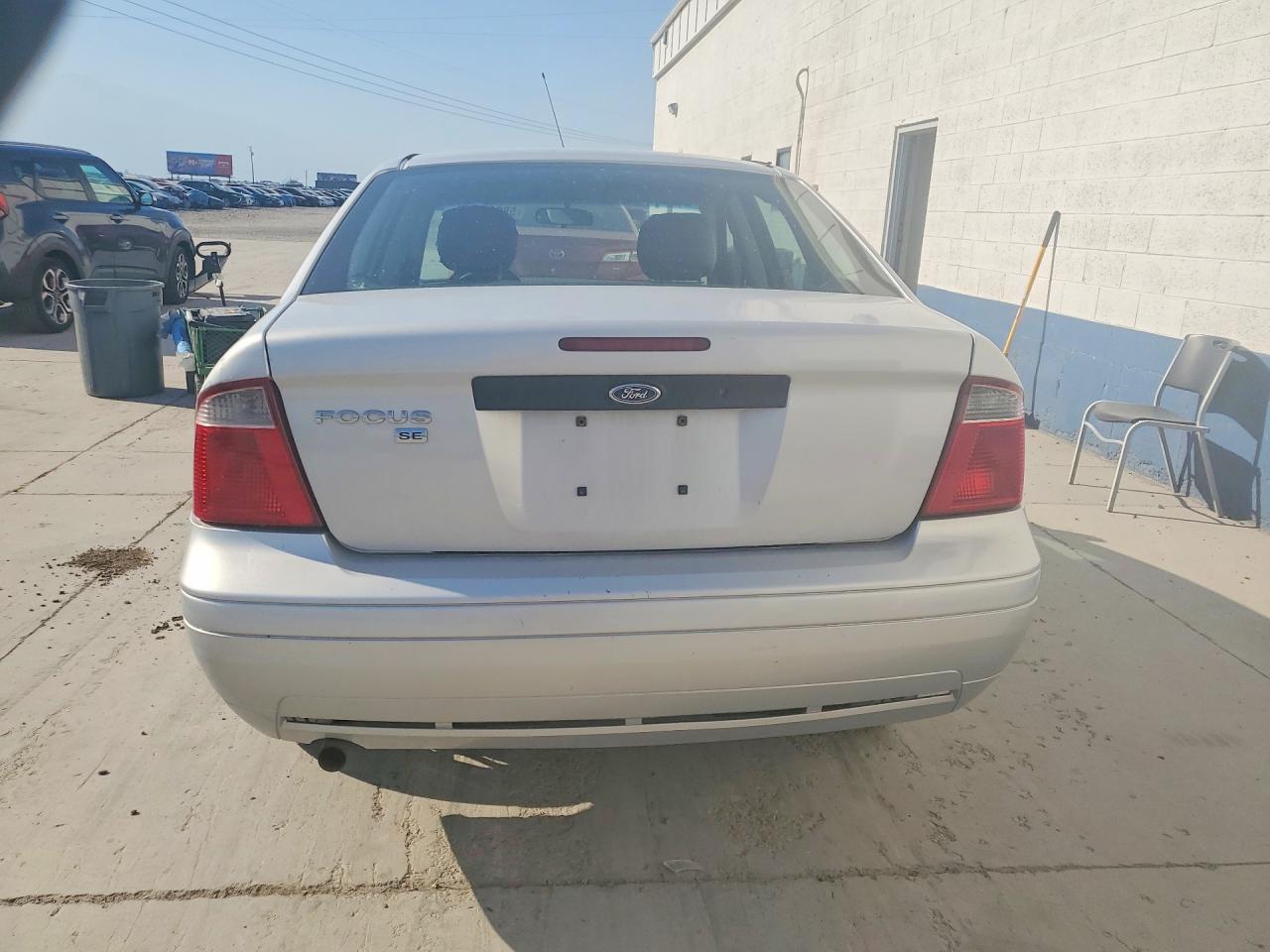 2007 Ford Focus Zx4 Silver vin: 1FAFP34N47W305396