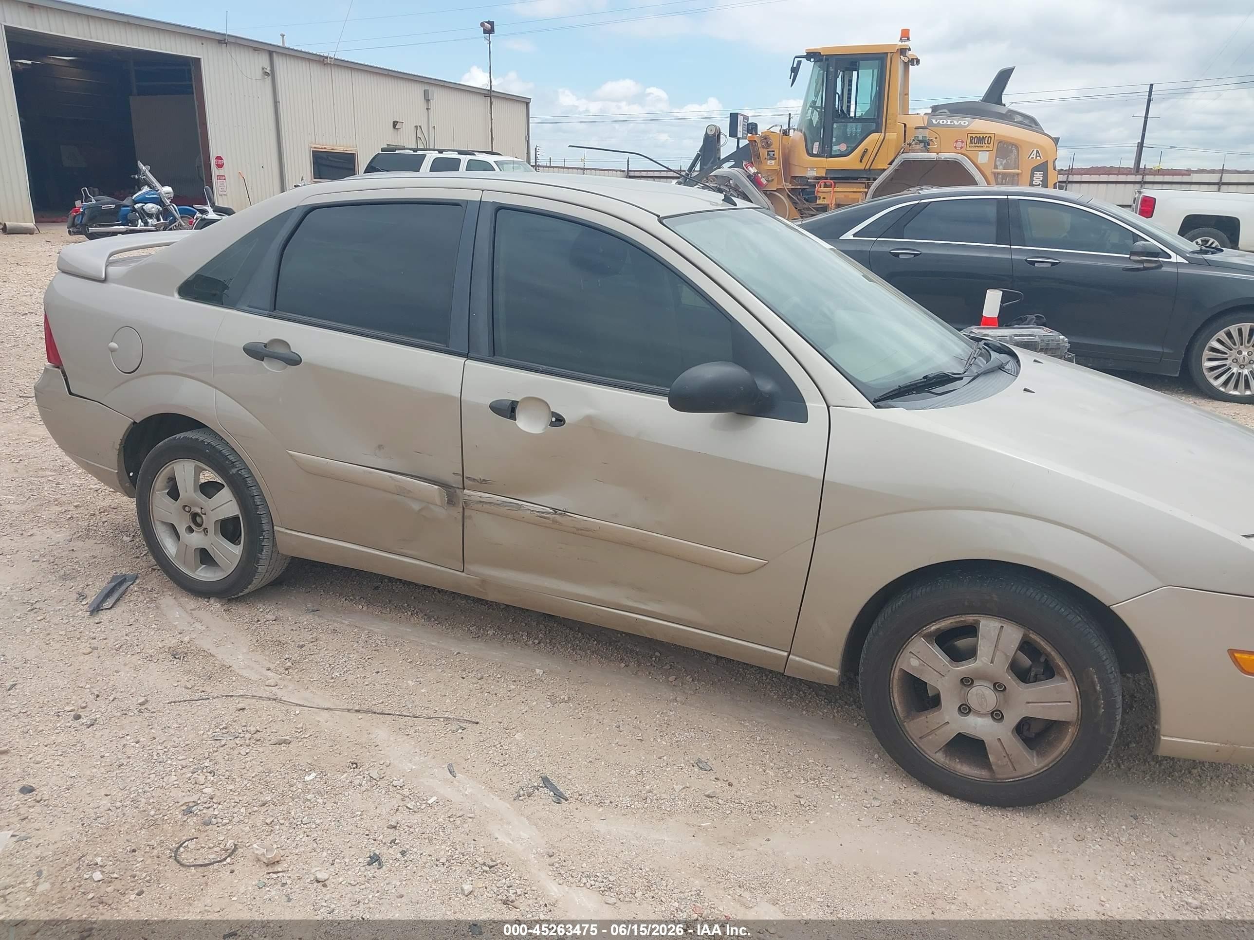 2007 Ford Focus S/se/ses Brown vin: 1FAFP34N47W330492
