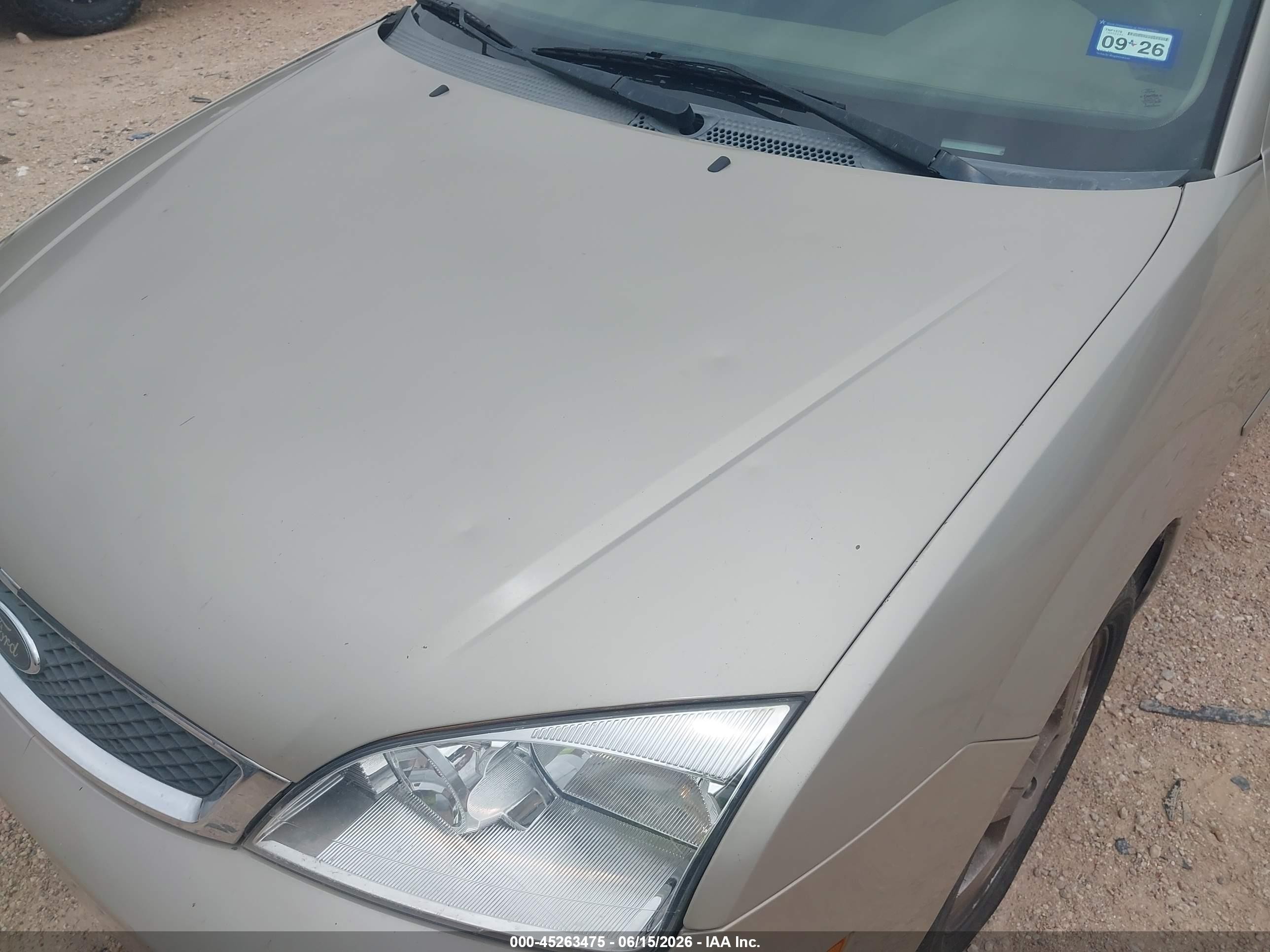 2007 Ford Focus S/se/ses Brown vin: 1FAFP34N47W330492