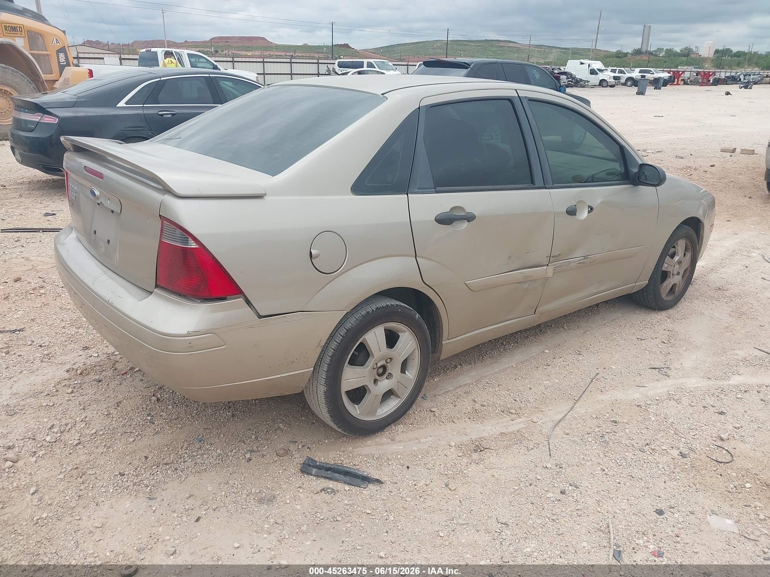 2007 Ford Focus S/se/ses Brown vin: 1FAFP34N47W330492
