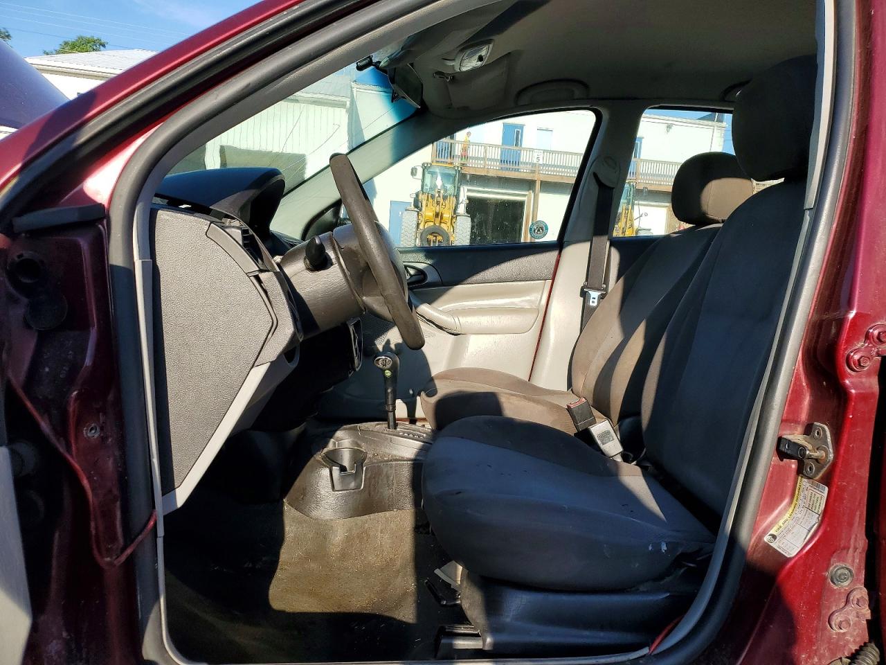 2007 Ford Focus Zx4 Red vin: 1FAFP34N47W356431