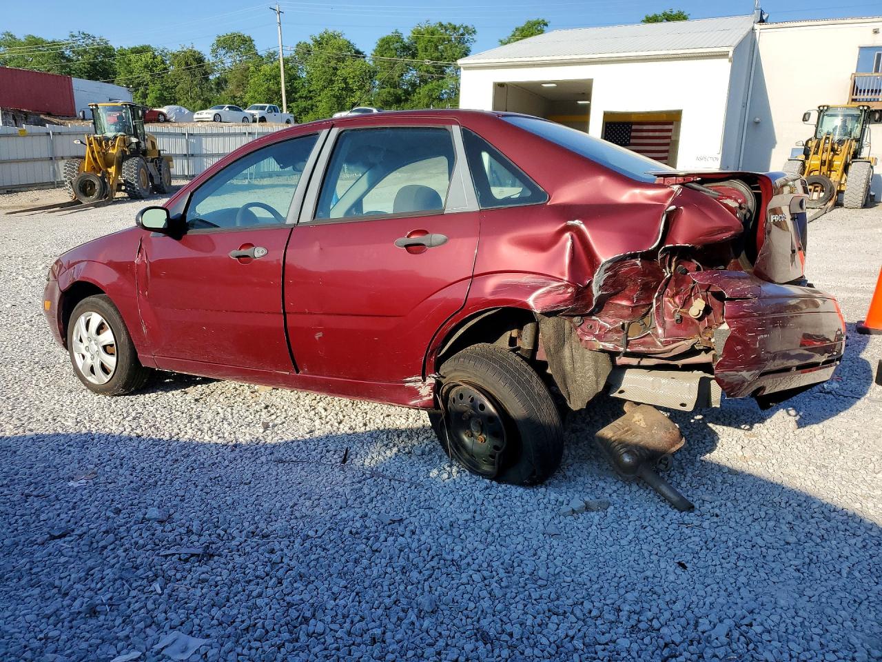 2007 Ford Focus Zx4 Red vin: 1FAFP34N47W356431