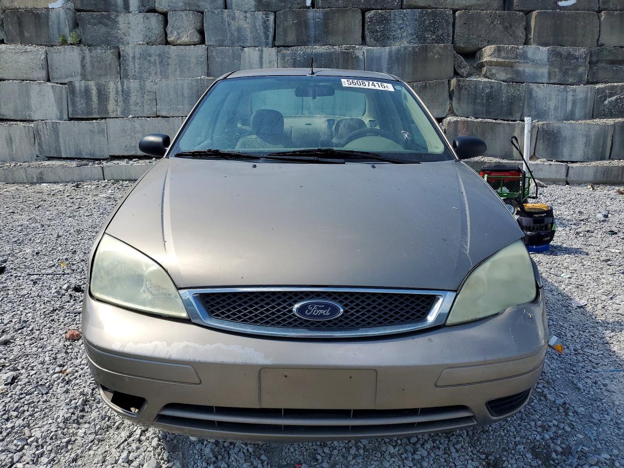 2005 Ford Focus Zx4 Золотой vin: 1FAFP34N55W118942