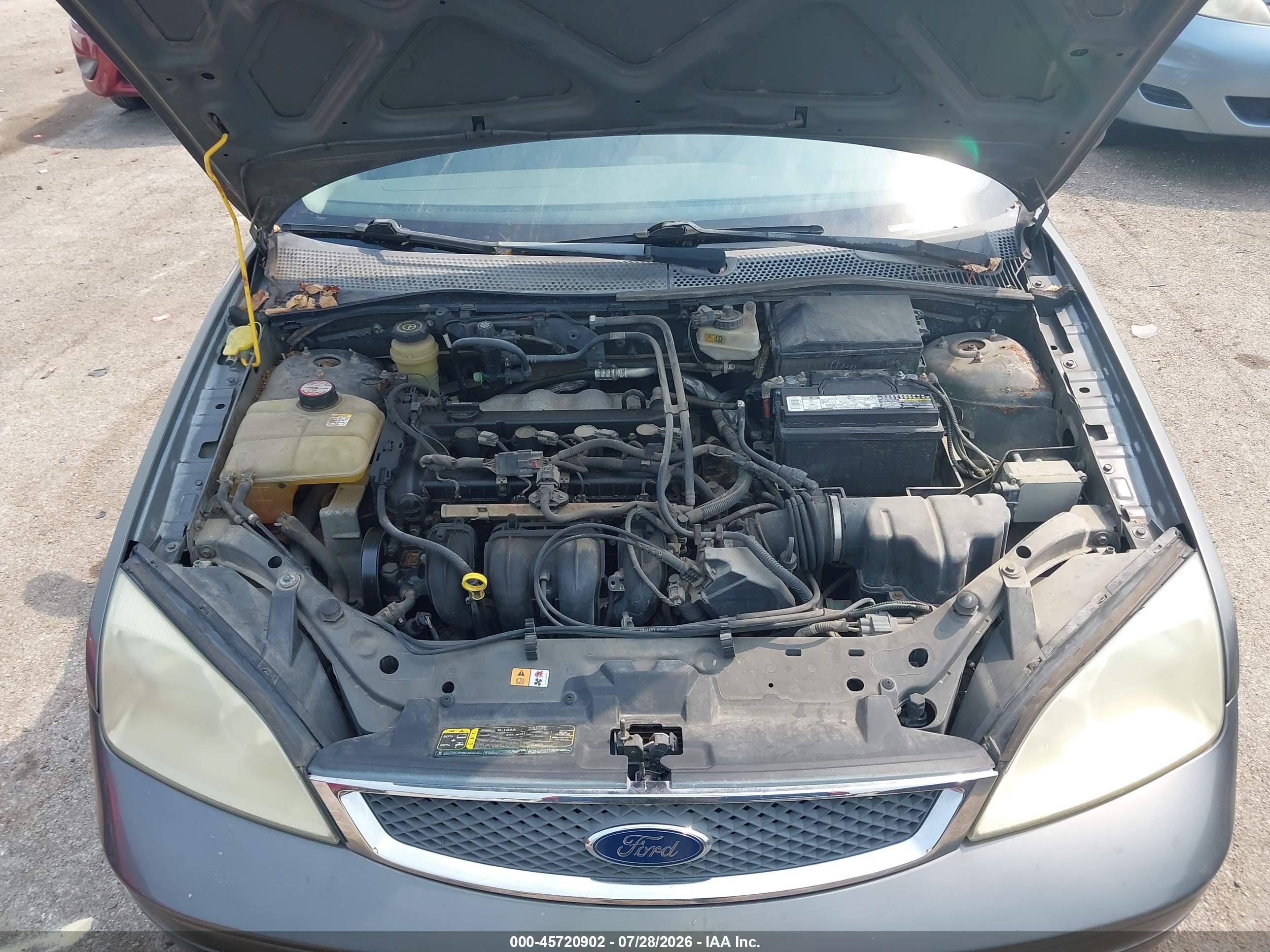 2005 Ford Focus Zx4 Gray vin: 1FAFP34N55W200976
