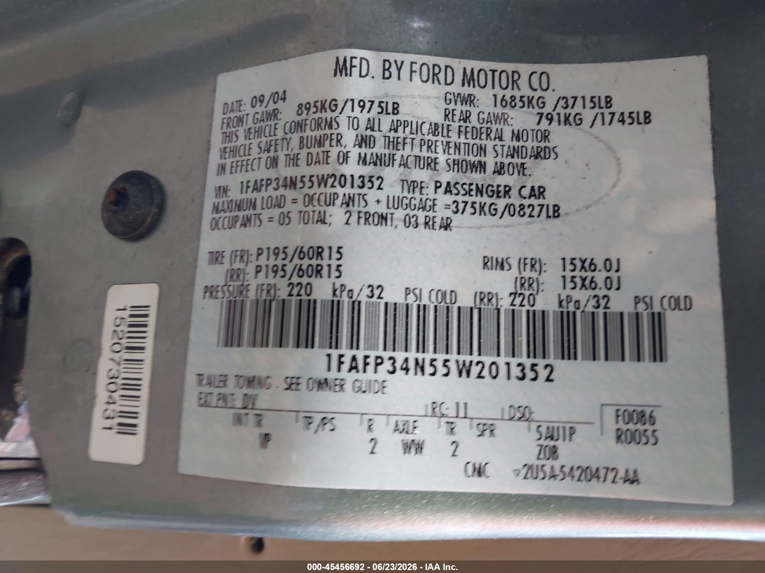 2005 Ford Focus Zx4 Teal vin: 1FAFP34N55W201352