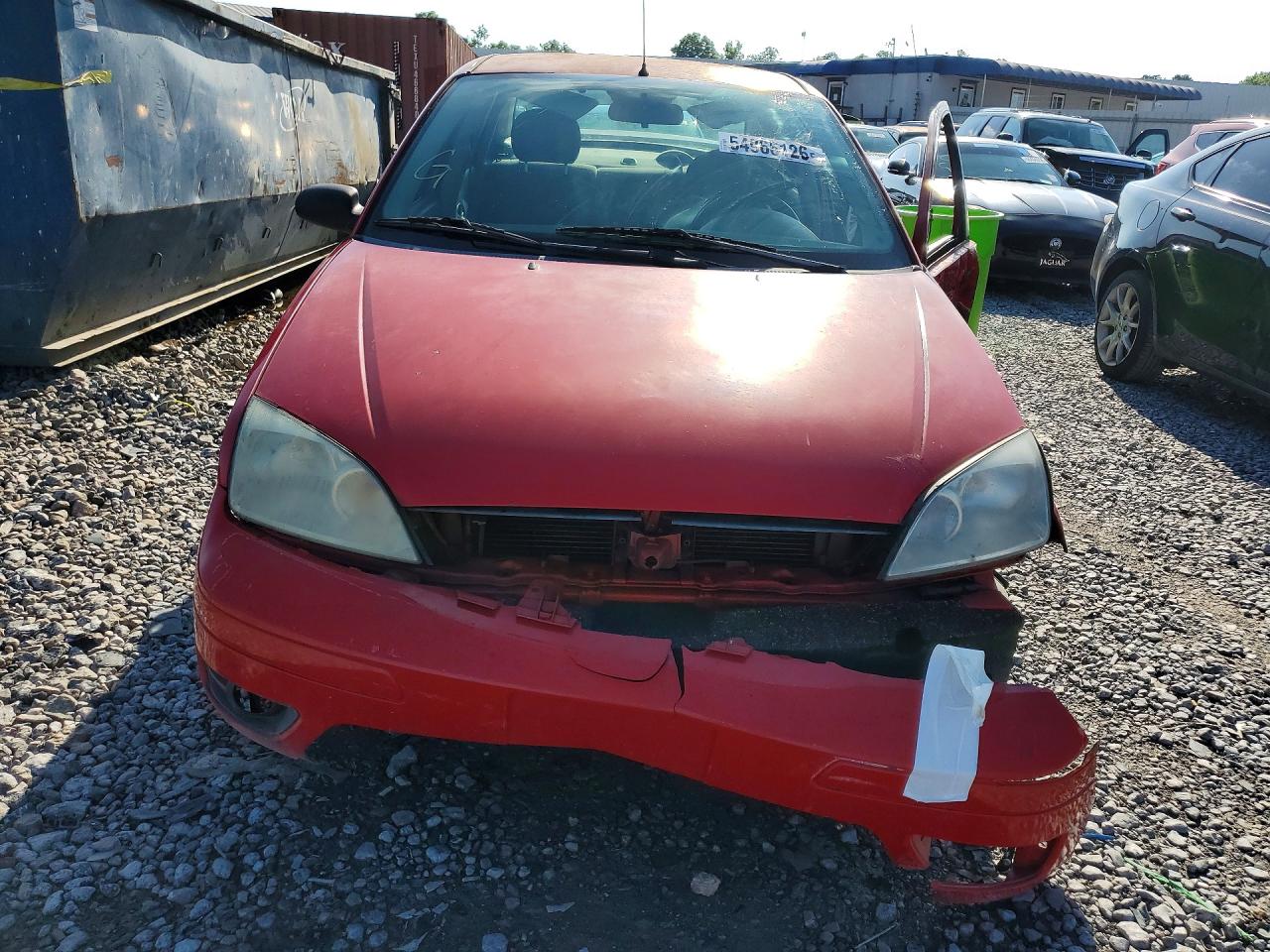 2005 Ford Focus Zx4 Red vin: 1FAFP34N55W223058