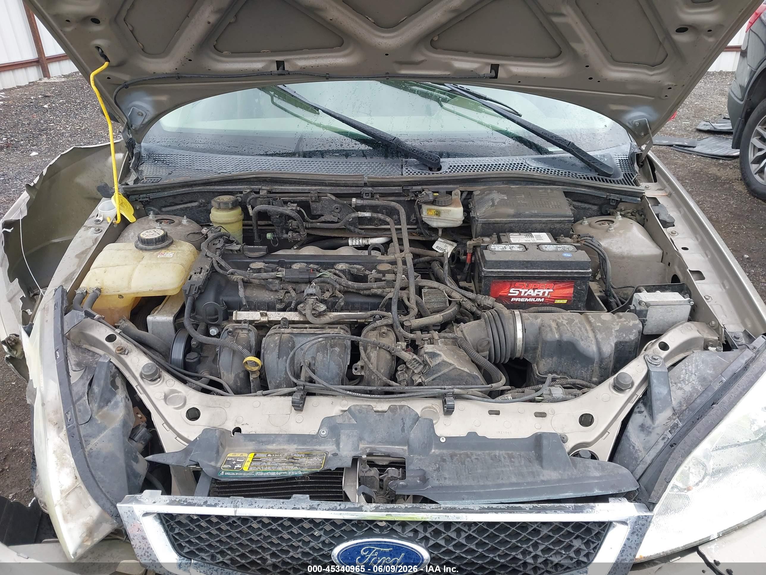 2005 Ford Focus Zx4 Beige vin: 1FAFP34N55W232648