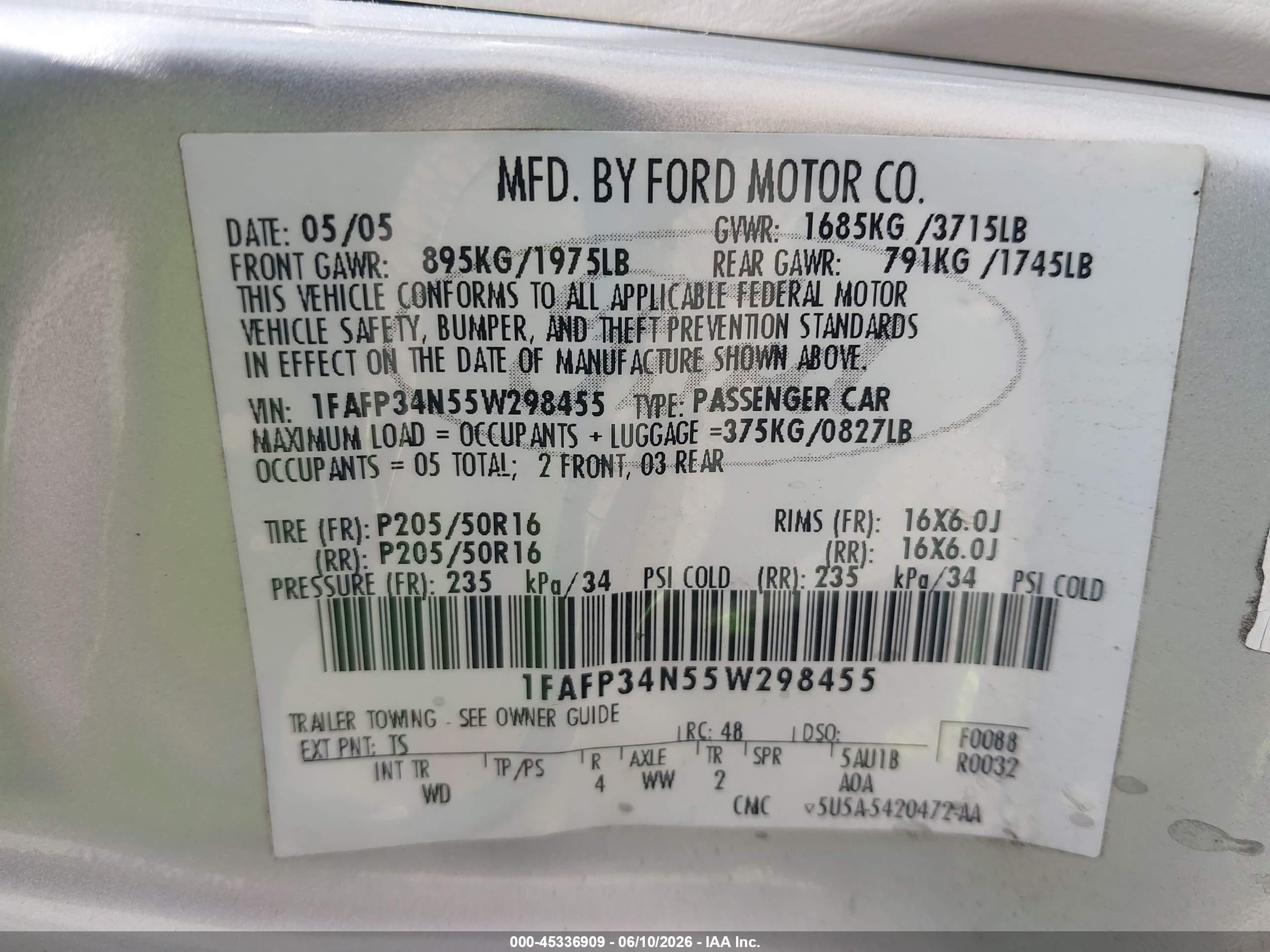 2005 Ford Focus Zx4 Silver vin: 1FAFP34N55W298455