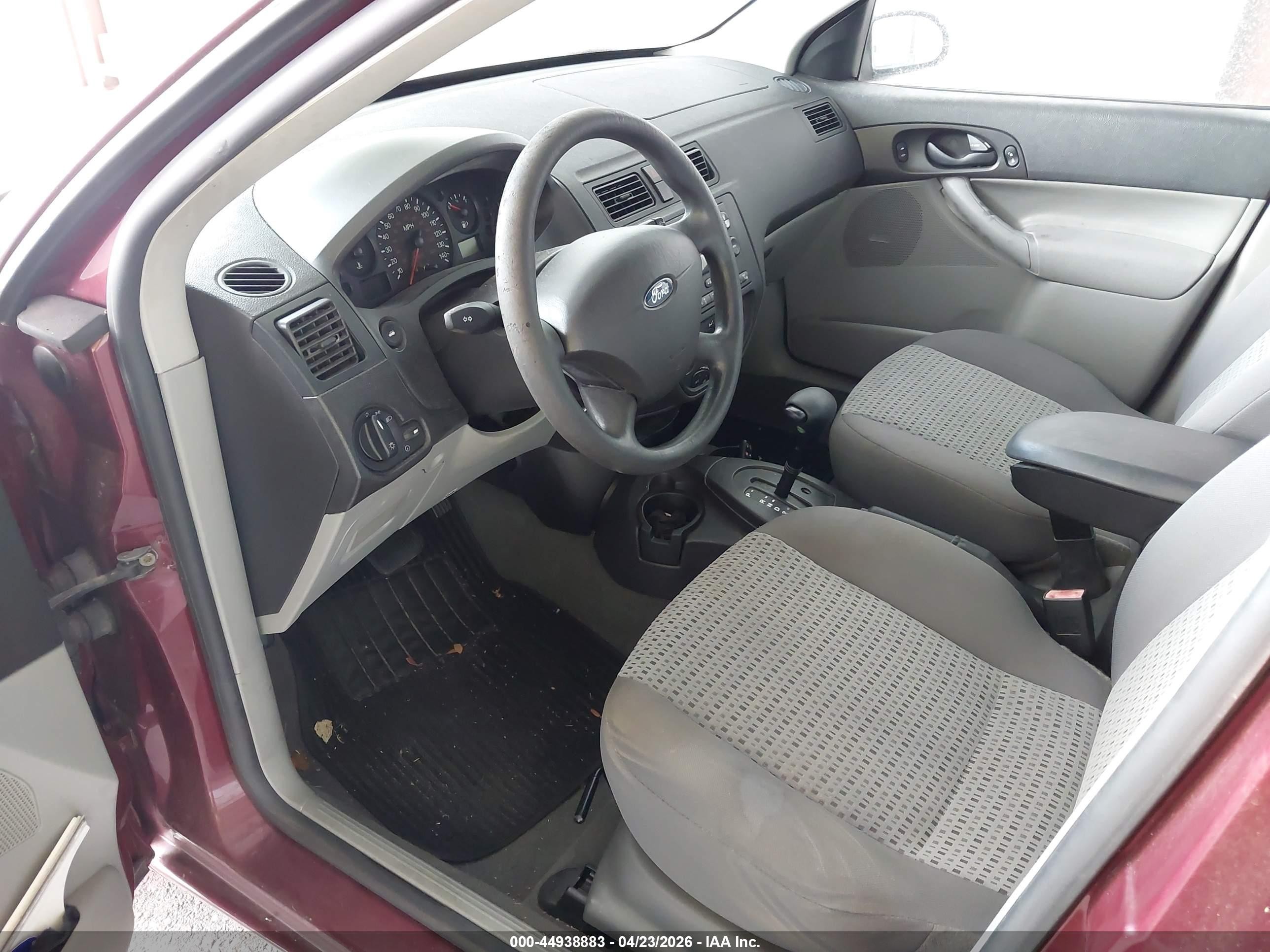 2006 Ford Focus Zx4 Burgundy vin: 1FAFP34N56W172159