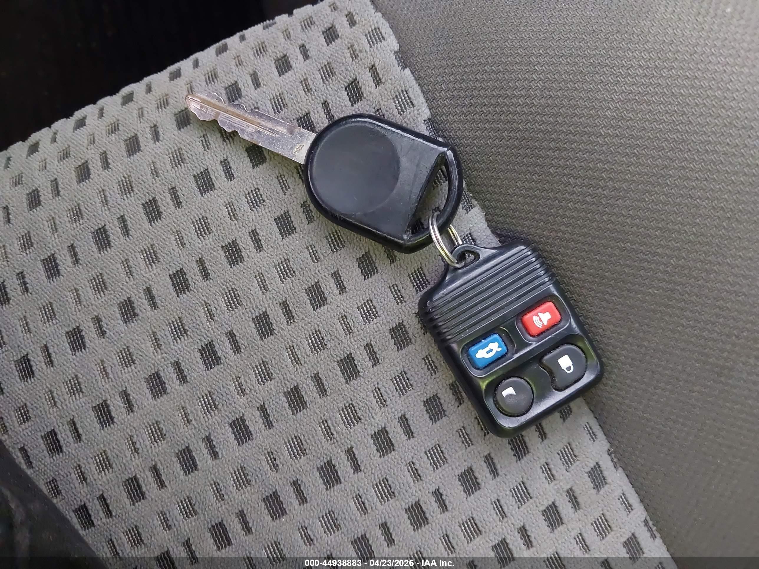2006 Ford Focus Zx4 Burgundy vin: 1FAFP34N56W172159