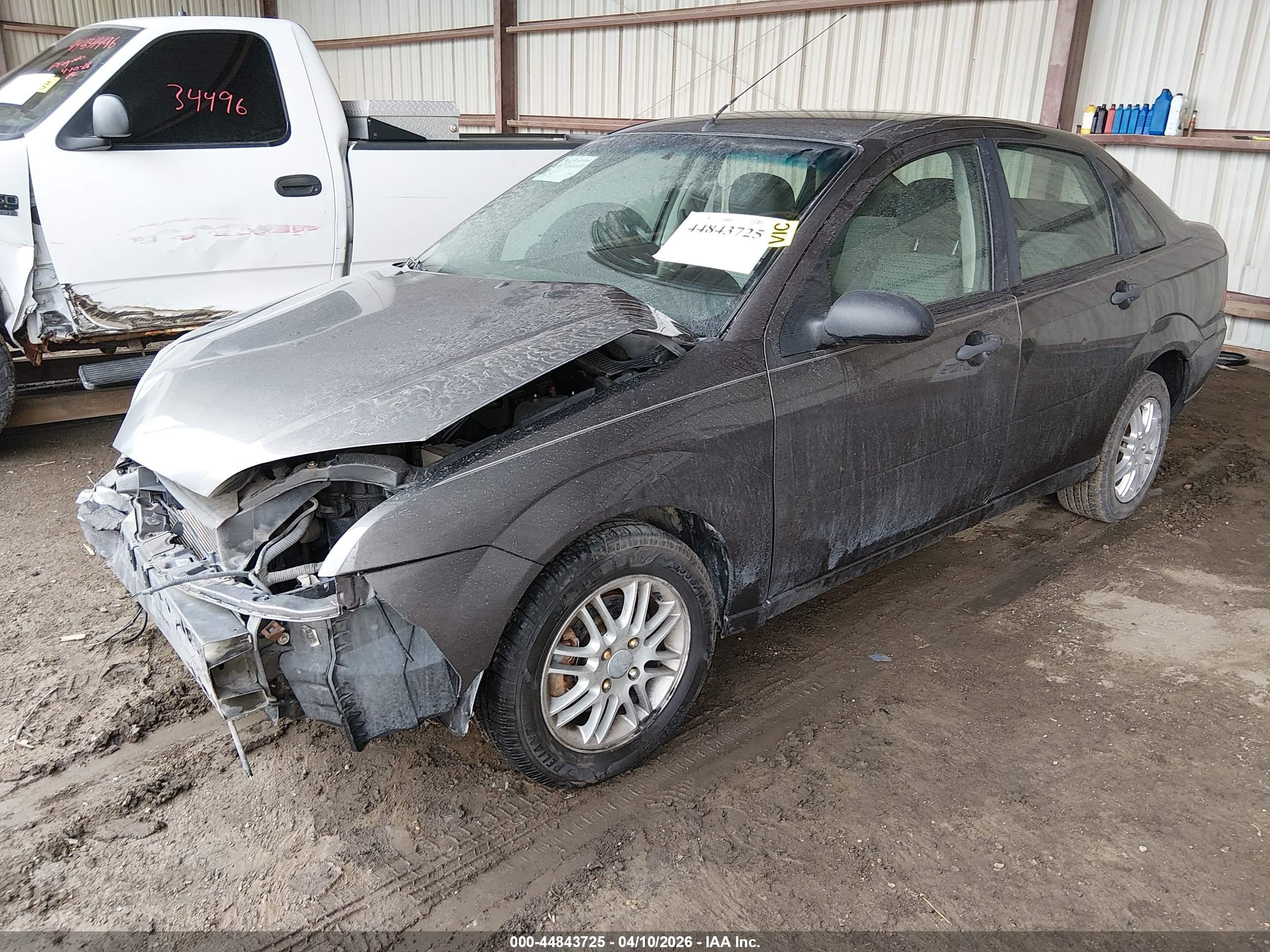 2007 Ford Focus S/se/ses Gray vin: 1FAFP34N57W172941