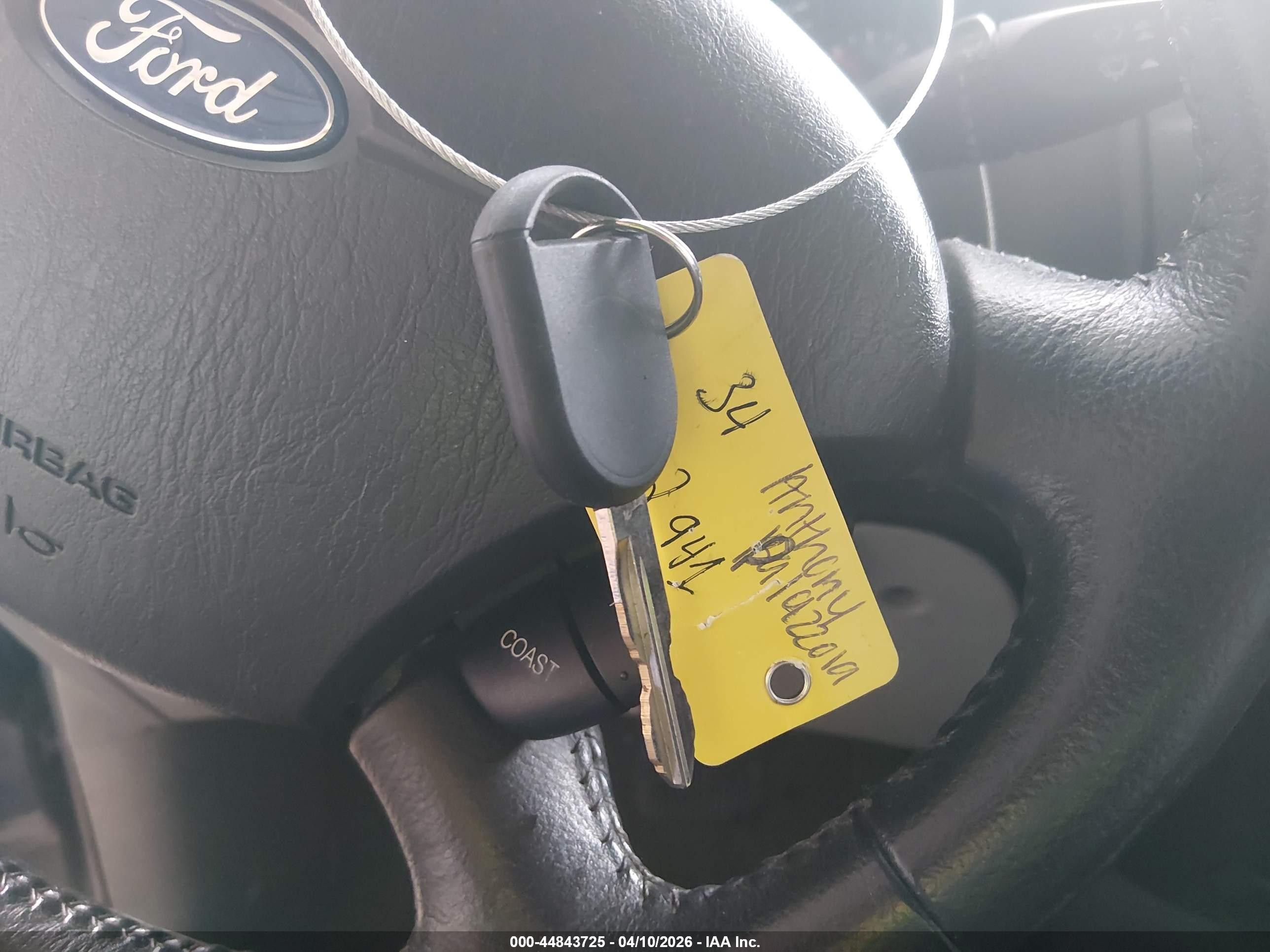2007 Ford Focus S/se/ses Gray vin: 1FAFP34N57W172941