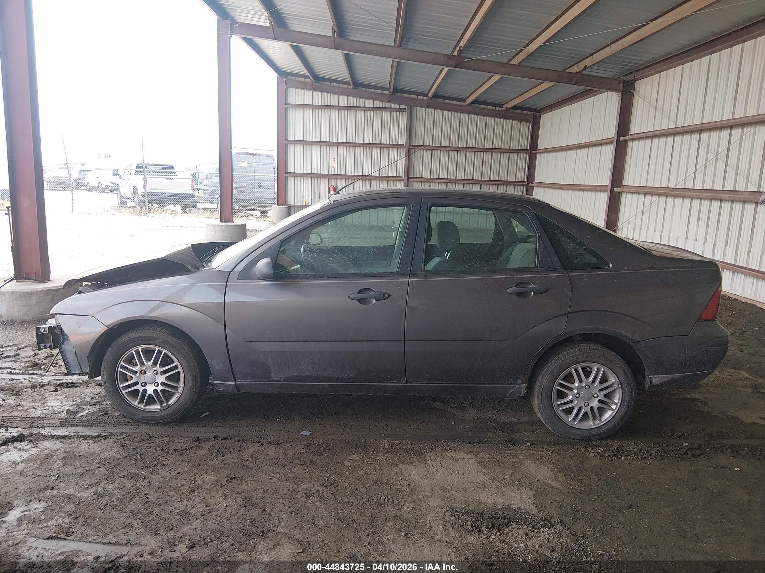 2007 Ford Focus S/se/ses Gray vin: 1FAFP34N57W172941