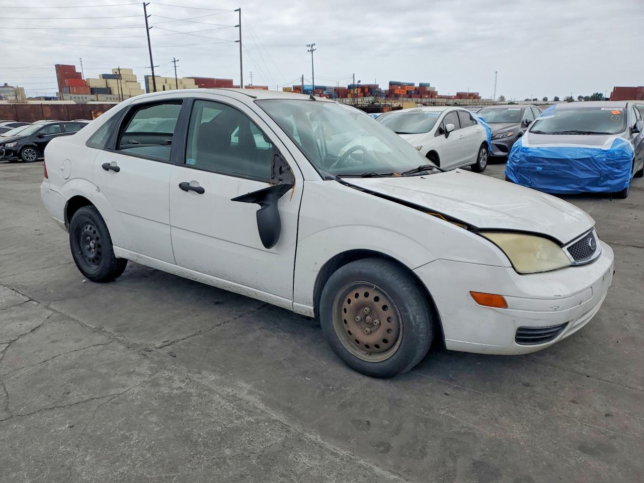 2007 Ford Focus Zx4 White vin: 1FAFP34N57W173670