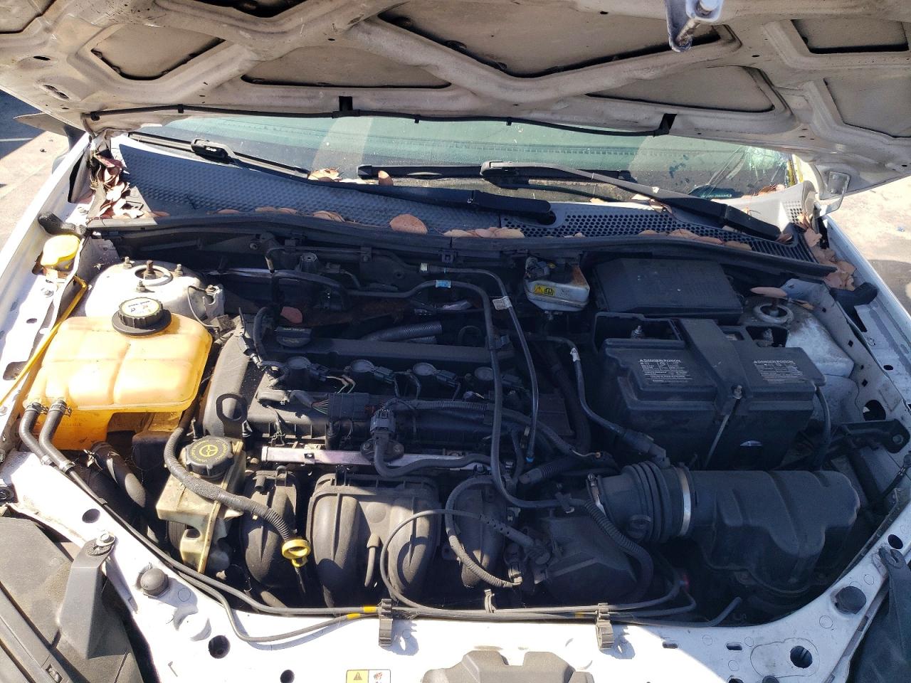 2007 Ford Focus Zx4 White vin: 1FAFP34N57W173670