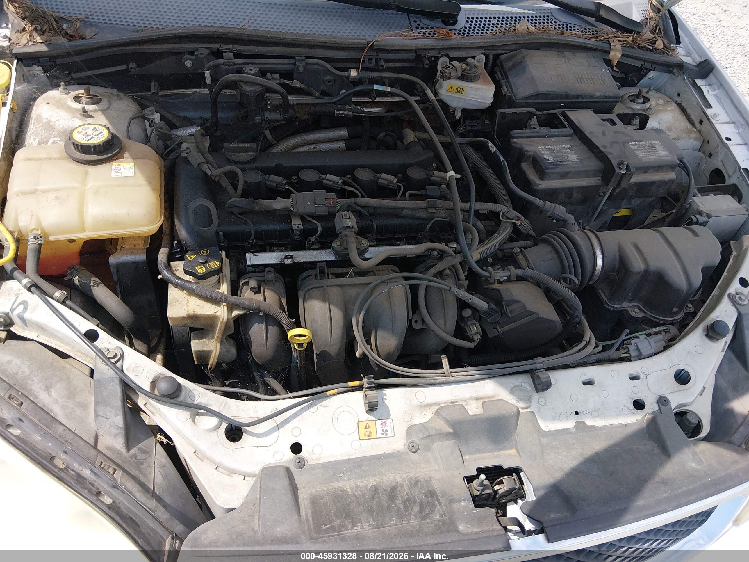 2007 Ford Focus S/se/ses White vin: 1FAFP34N57W214329