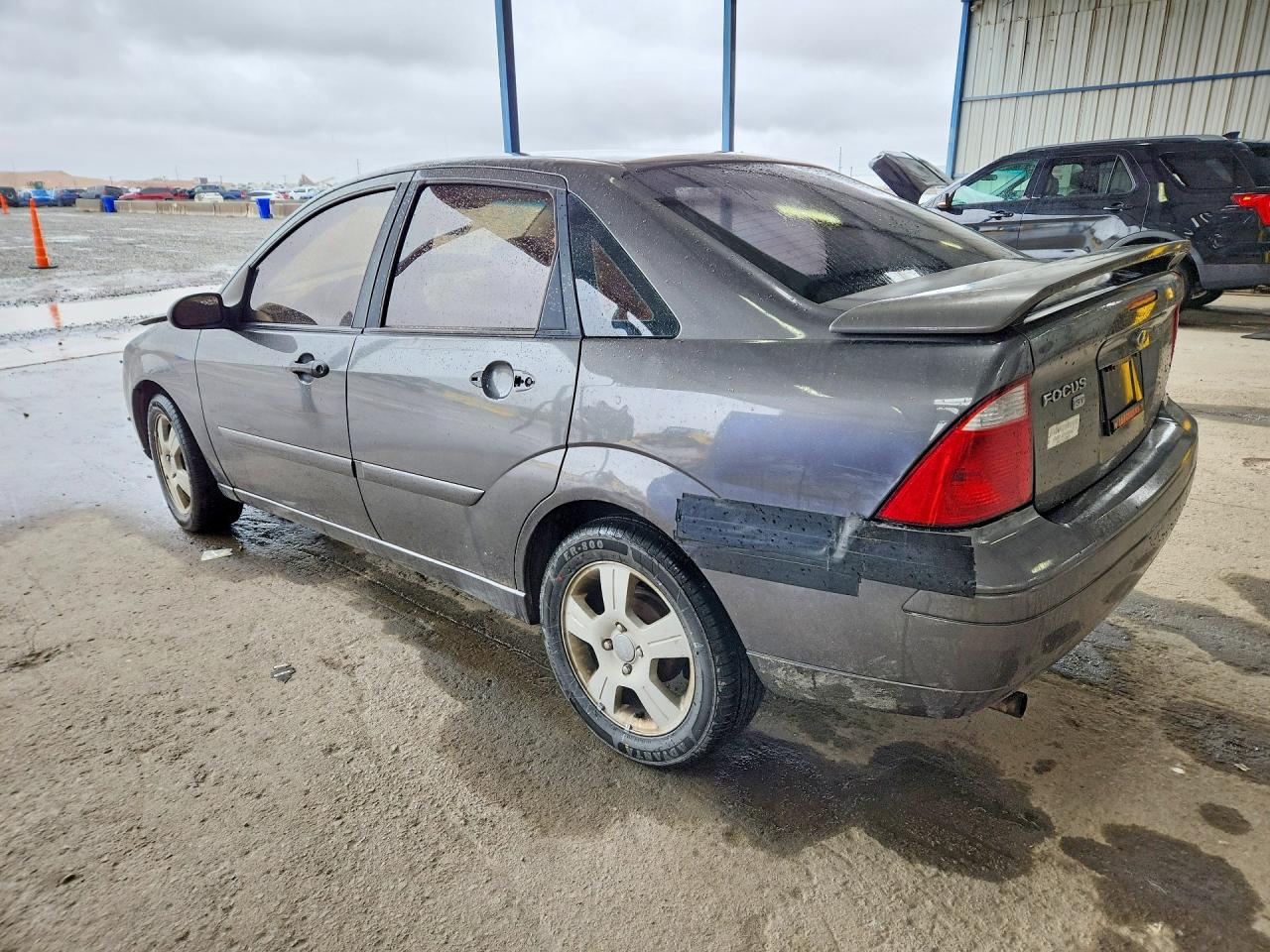 2007 Ford Focus Zx4 Gray vin: 1FAFP34N57W237156