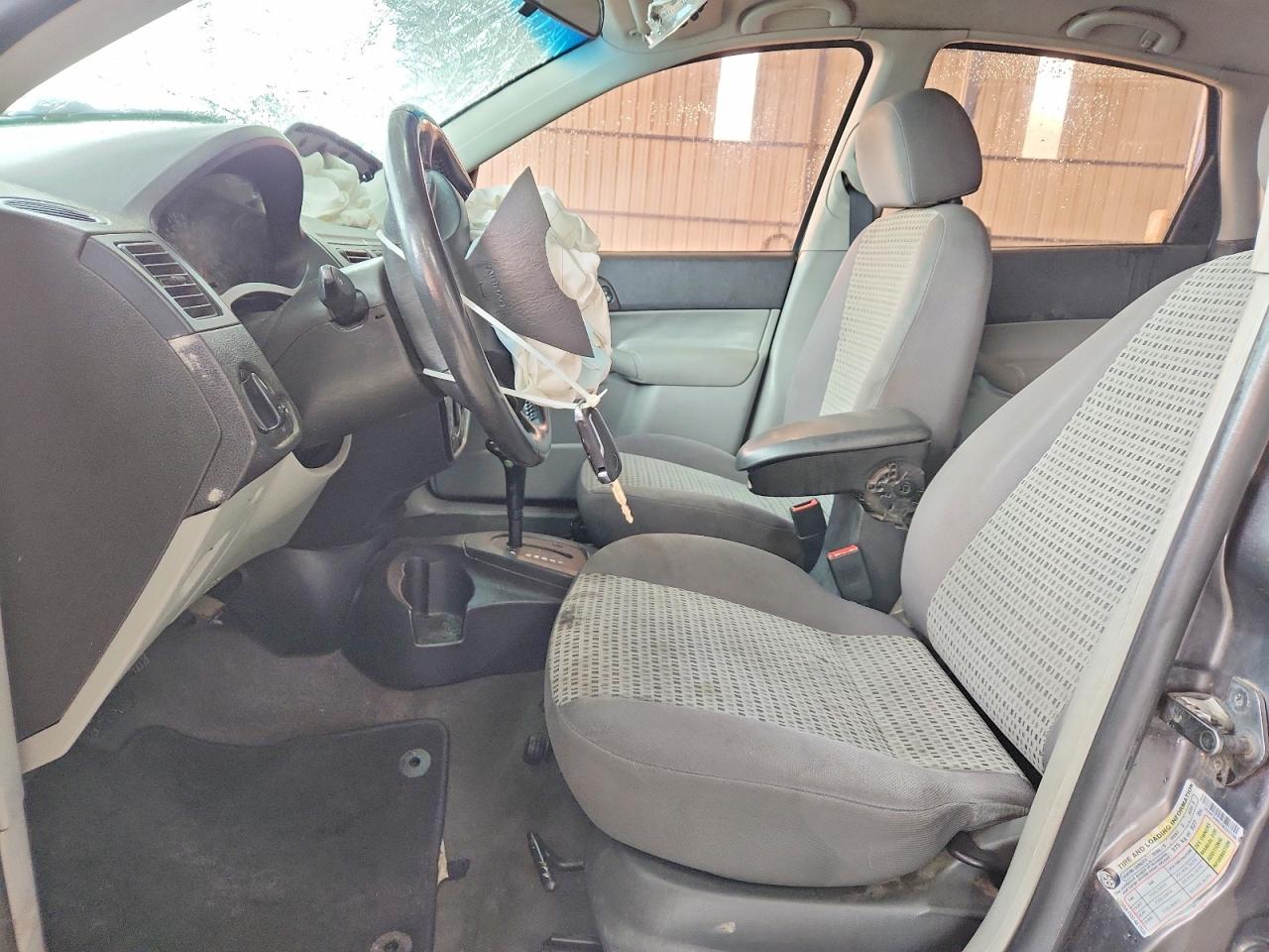 2007 Ford Focus Zx4 Gray vin: 1FAFP34N57W237156