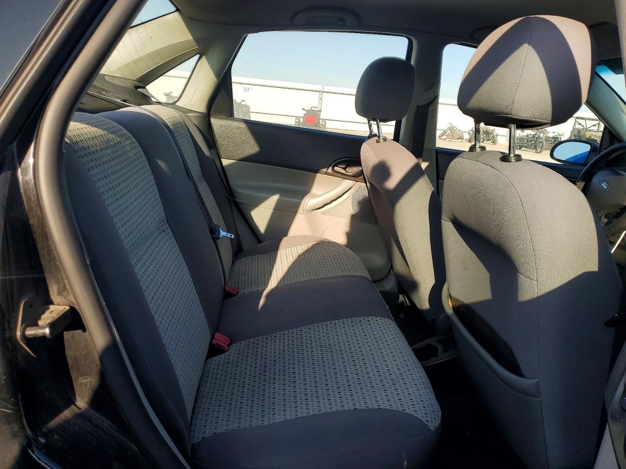 2007 Ford Focus Zx4 Черный vin: 1FAFP34N57W330176