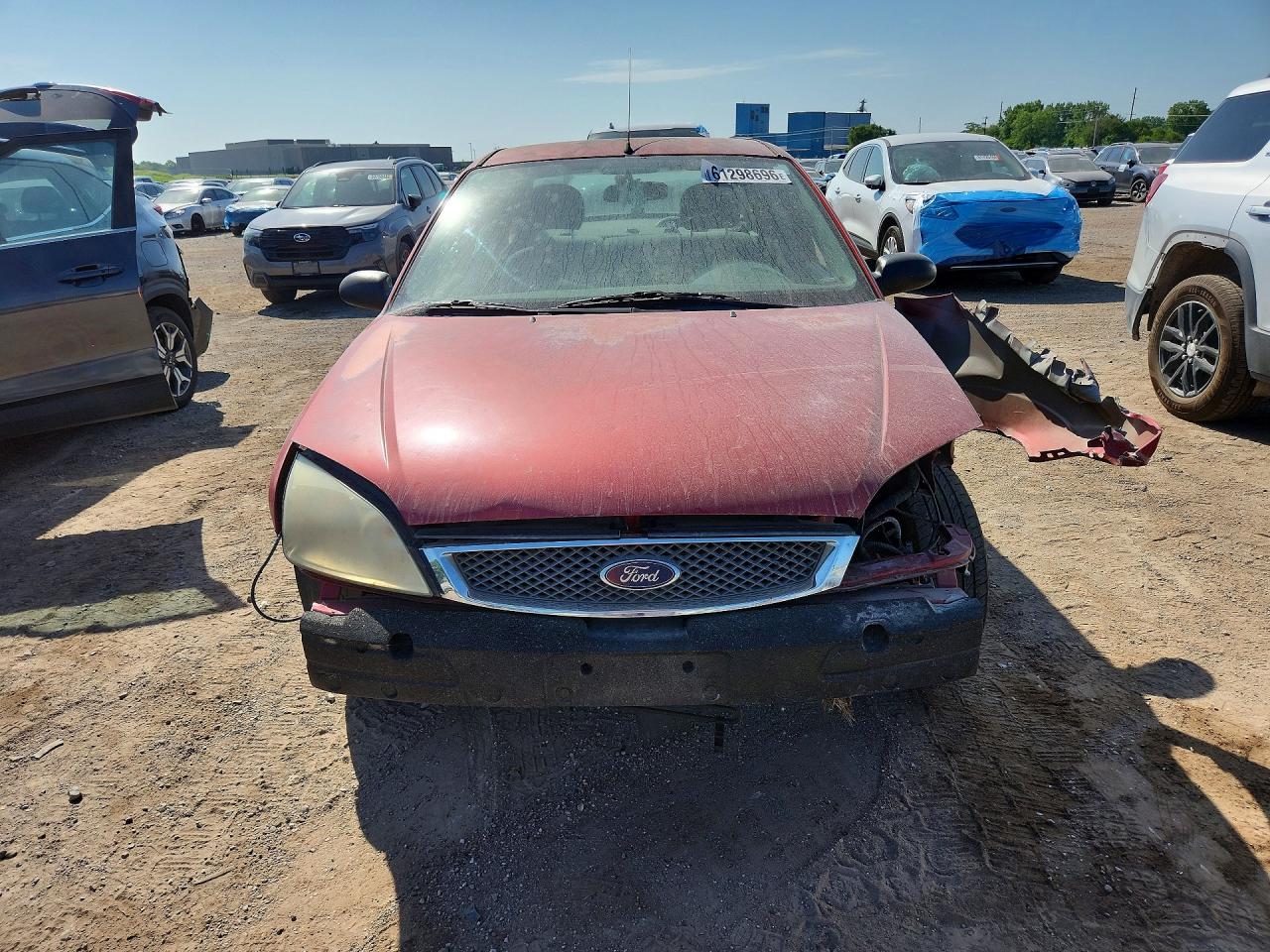 2005 Ford Focus Zx4 Burgundy vin: 1FAFP34N65W130825