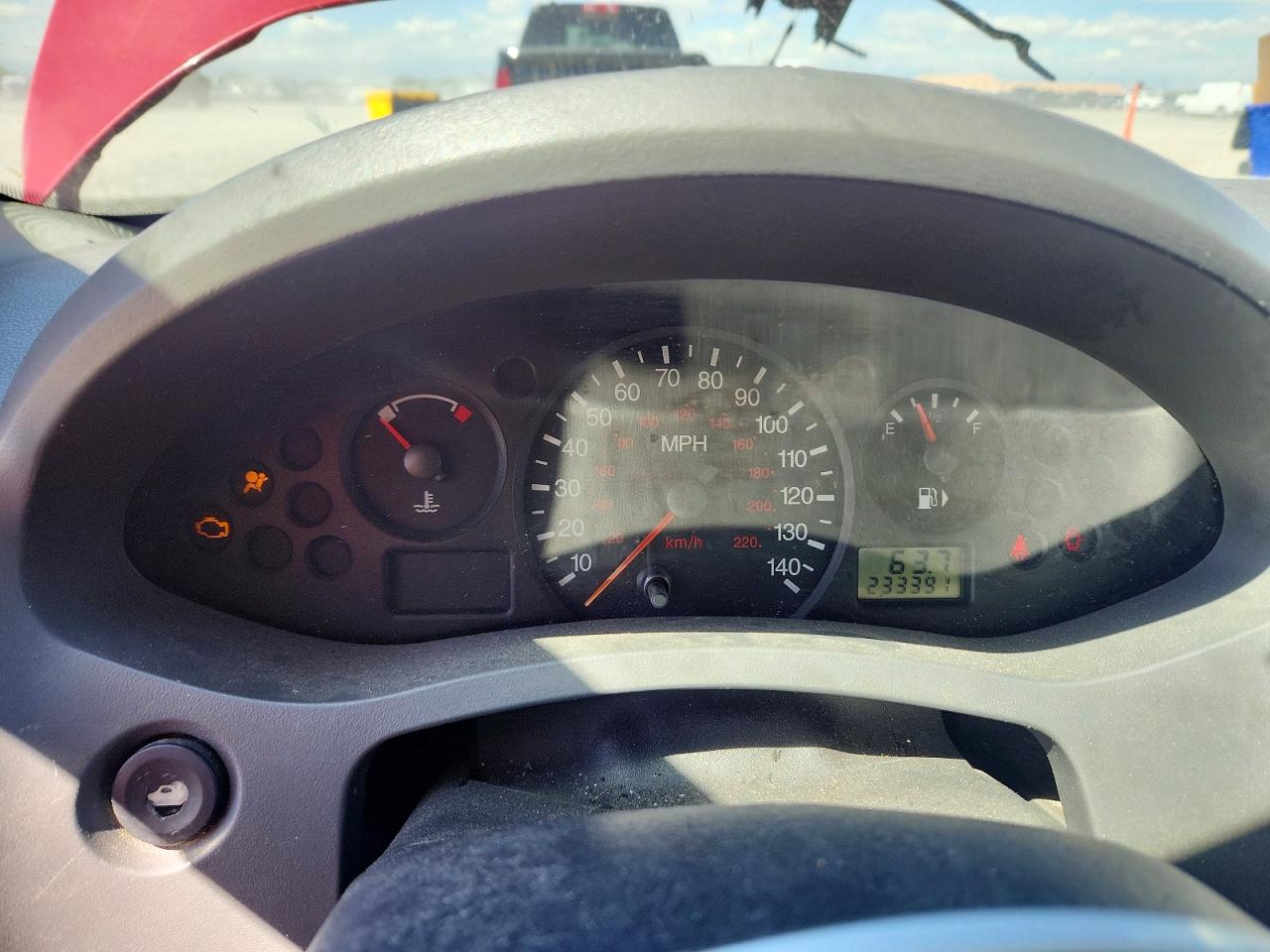 2005 Ford Focus Zx3 Red vin: 1FAFP34N65W252164