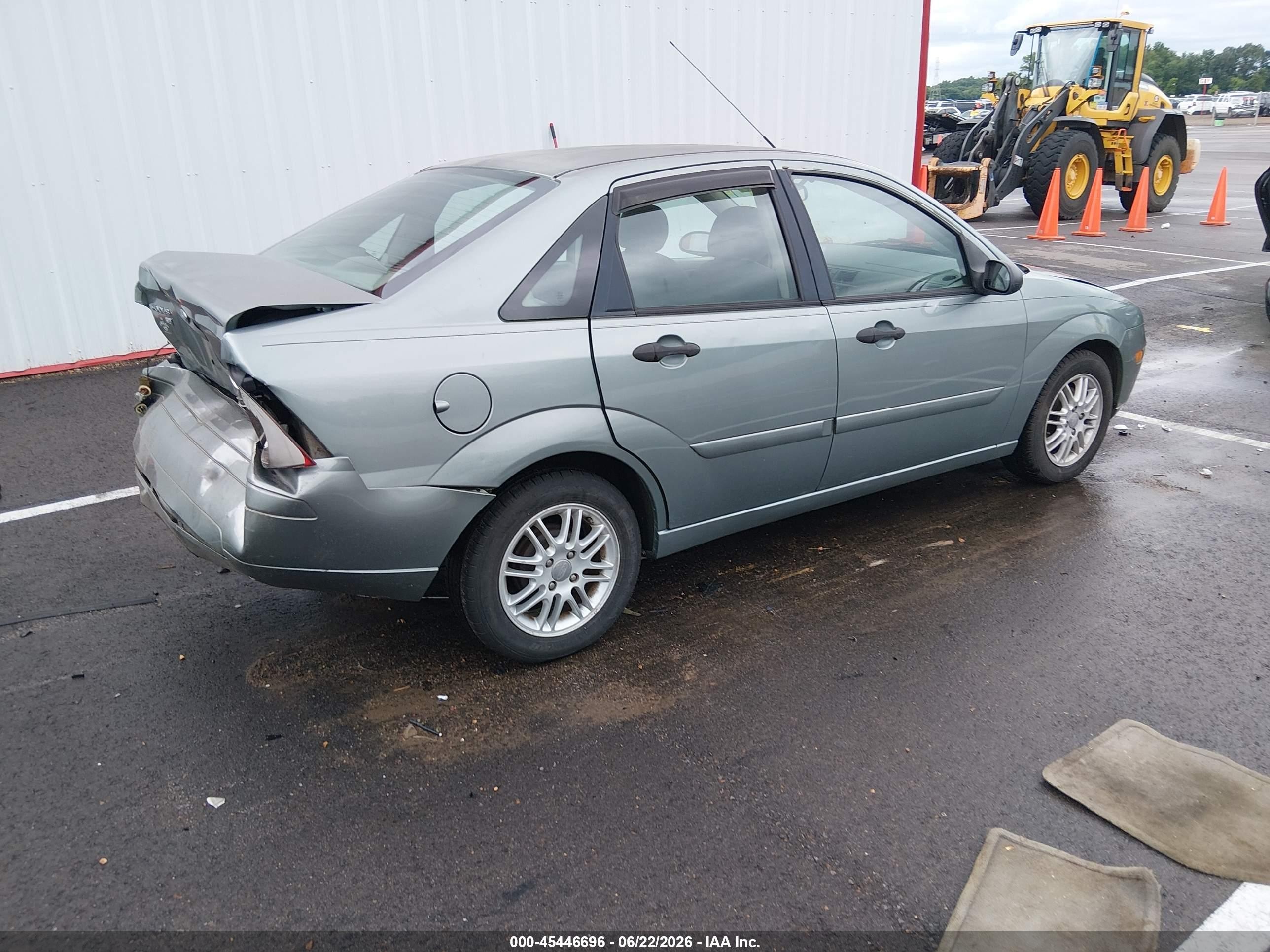 2005 Ford Focus Zx4 Зеленый vin: 1FAFP34N65W256294