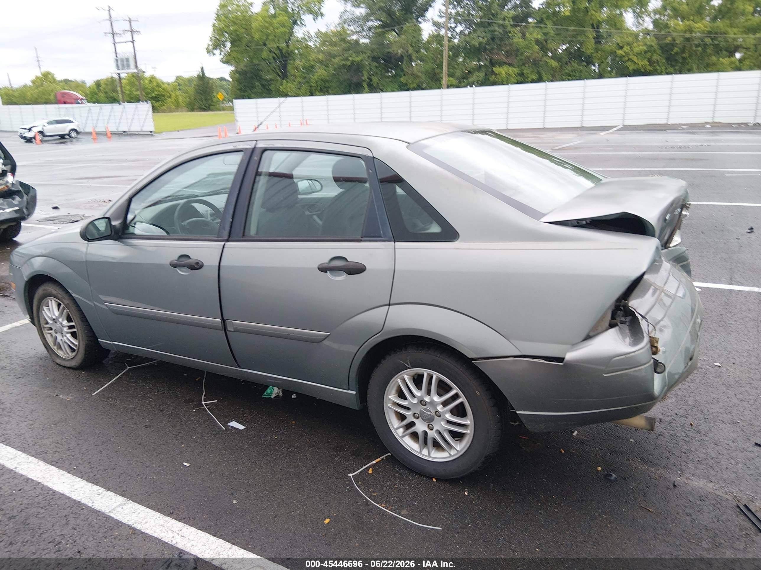 2005 Ford Focus Zx4 Зеленый vin: 1FAFP34N65W256294