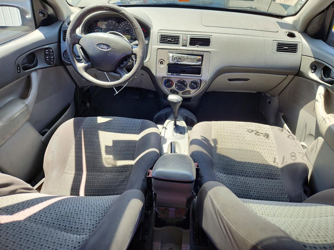 2005 Ford Focus Zx4 Gray vin: 1FAFP34N65W271359