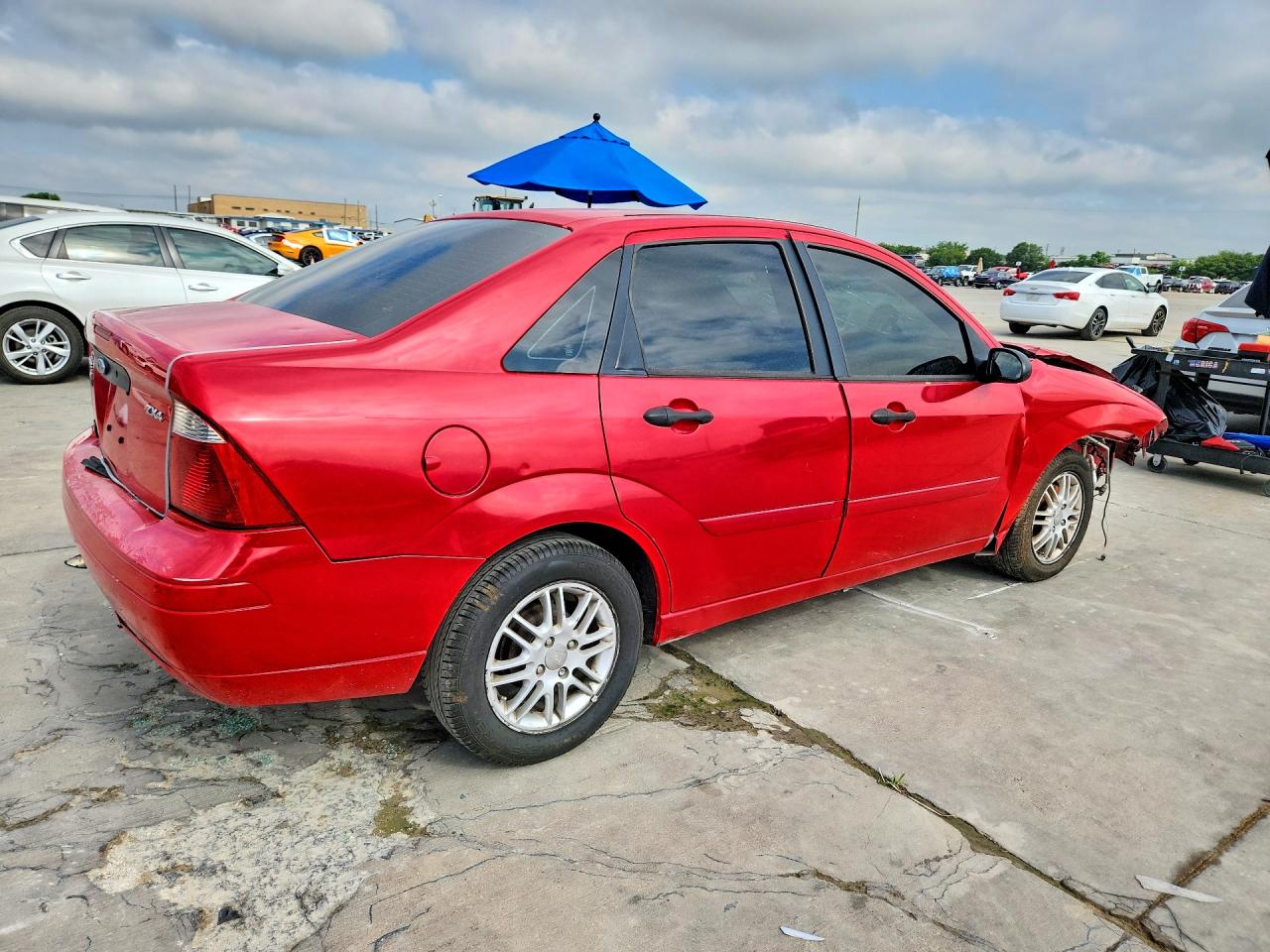 2006 Ford Focus Zx4 Red vin: 1FAFP34N66W145973