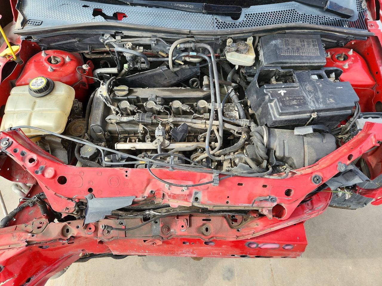 2006 Ford Focus Zx4 Red vin: 1FAFP34N66W145973