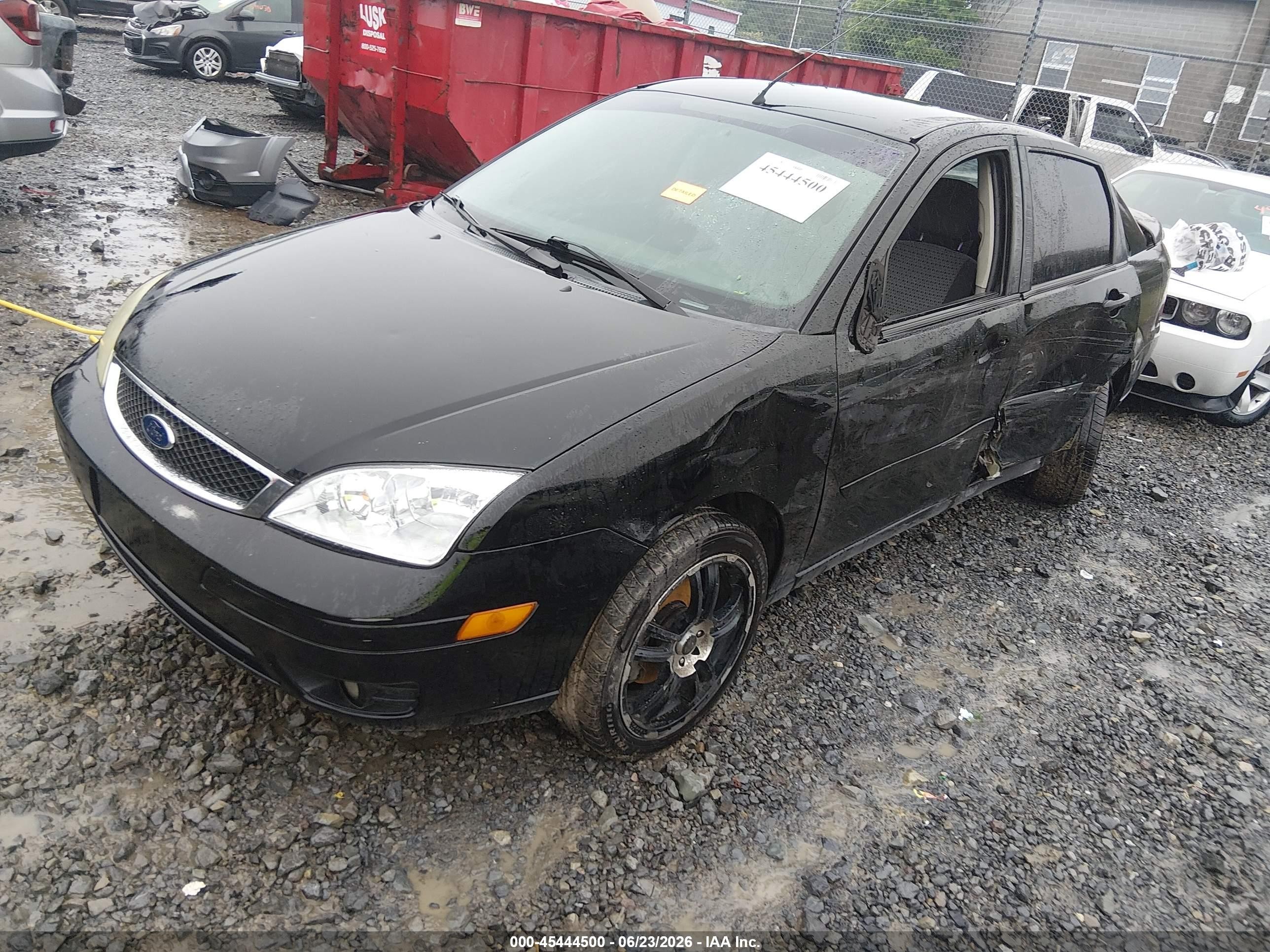 2007 Ford Focus S/se/ses Black vin: 1FAFP34N67W154111